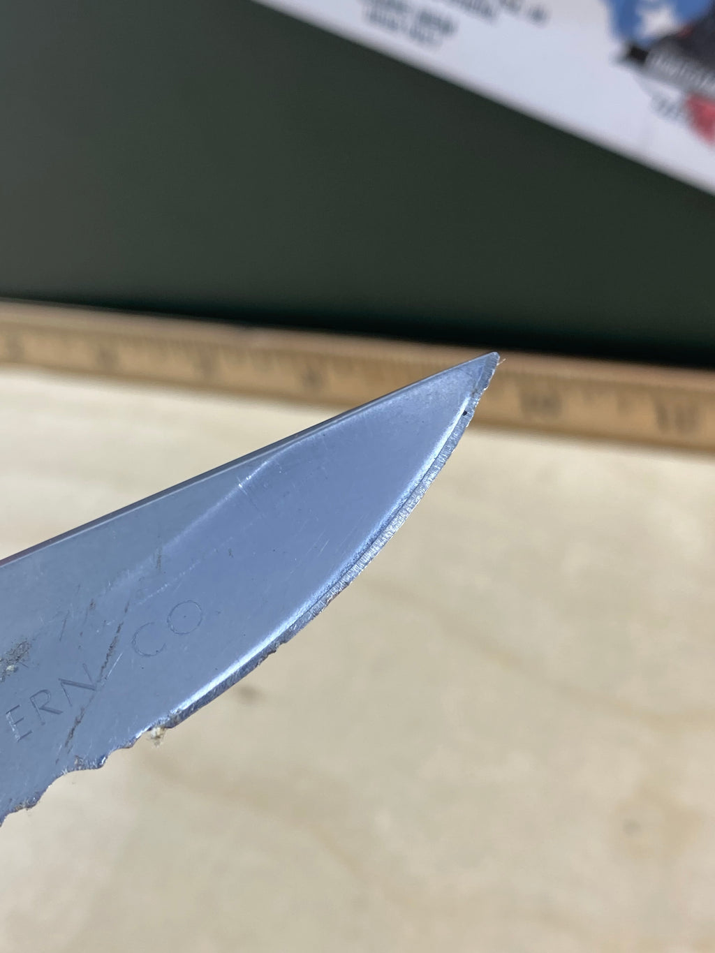 Gerber #59 450 EZ Out Pocket Knife Lockback combo Edge Blade. Light usage. Dirty and chips on blade.