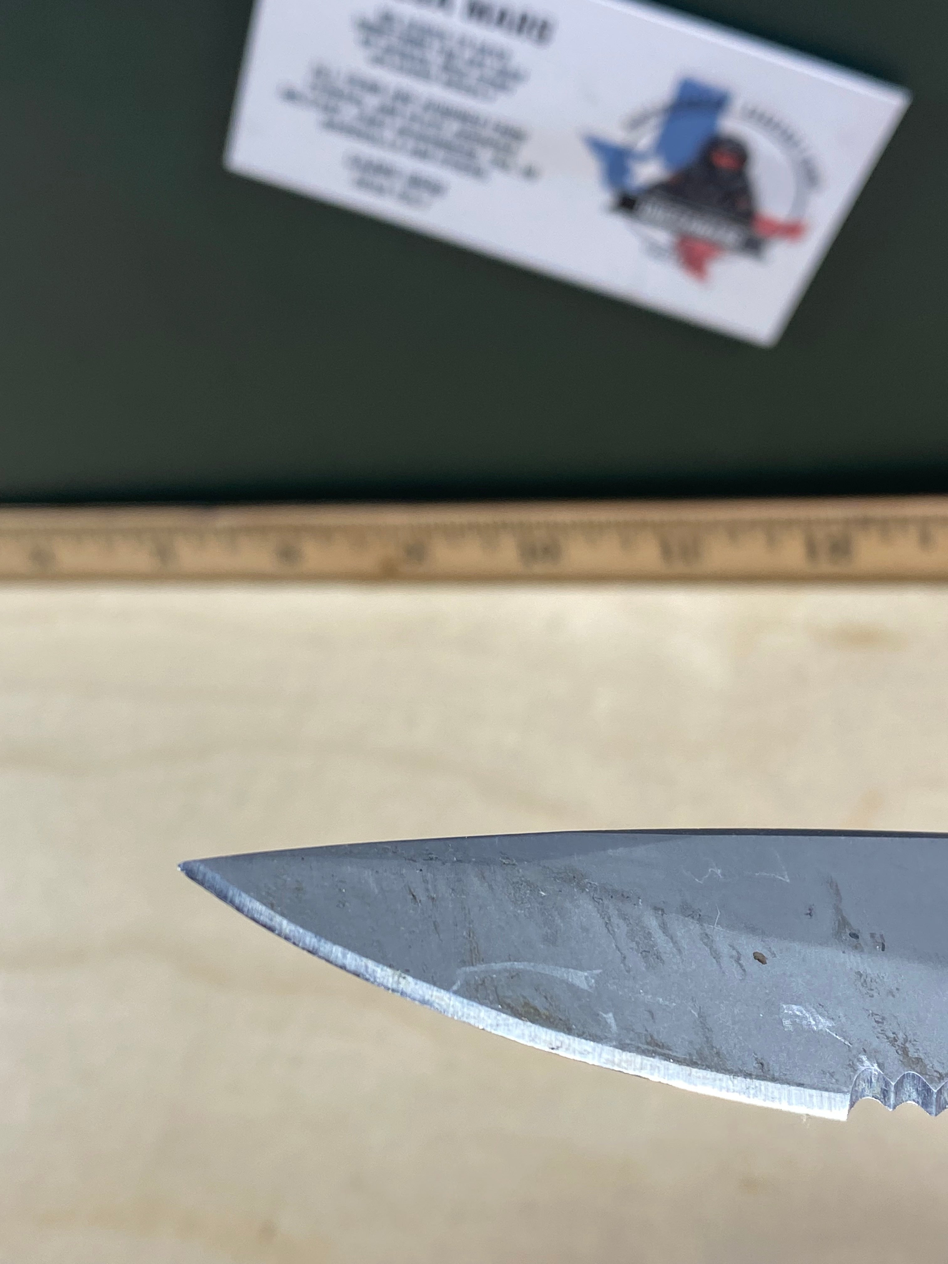 Gerber #93 Paraframe I Folding Knife. Light usage and dirty. (MSRP $35.00 NEW)