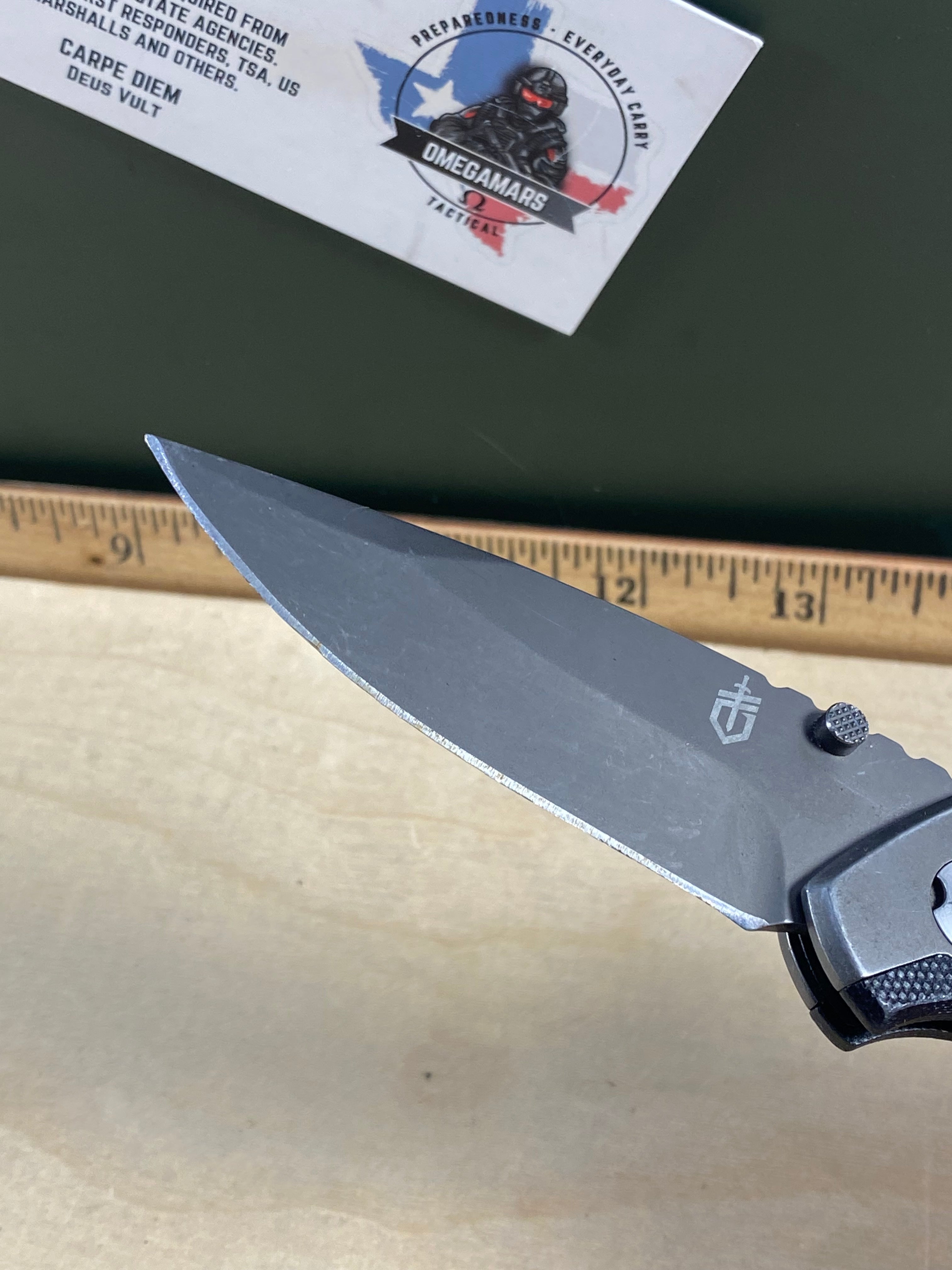 Gerber #96 Contrast Frame Lock Knife. Light usage. Resharpened. Chip on blade and dirty.