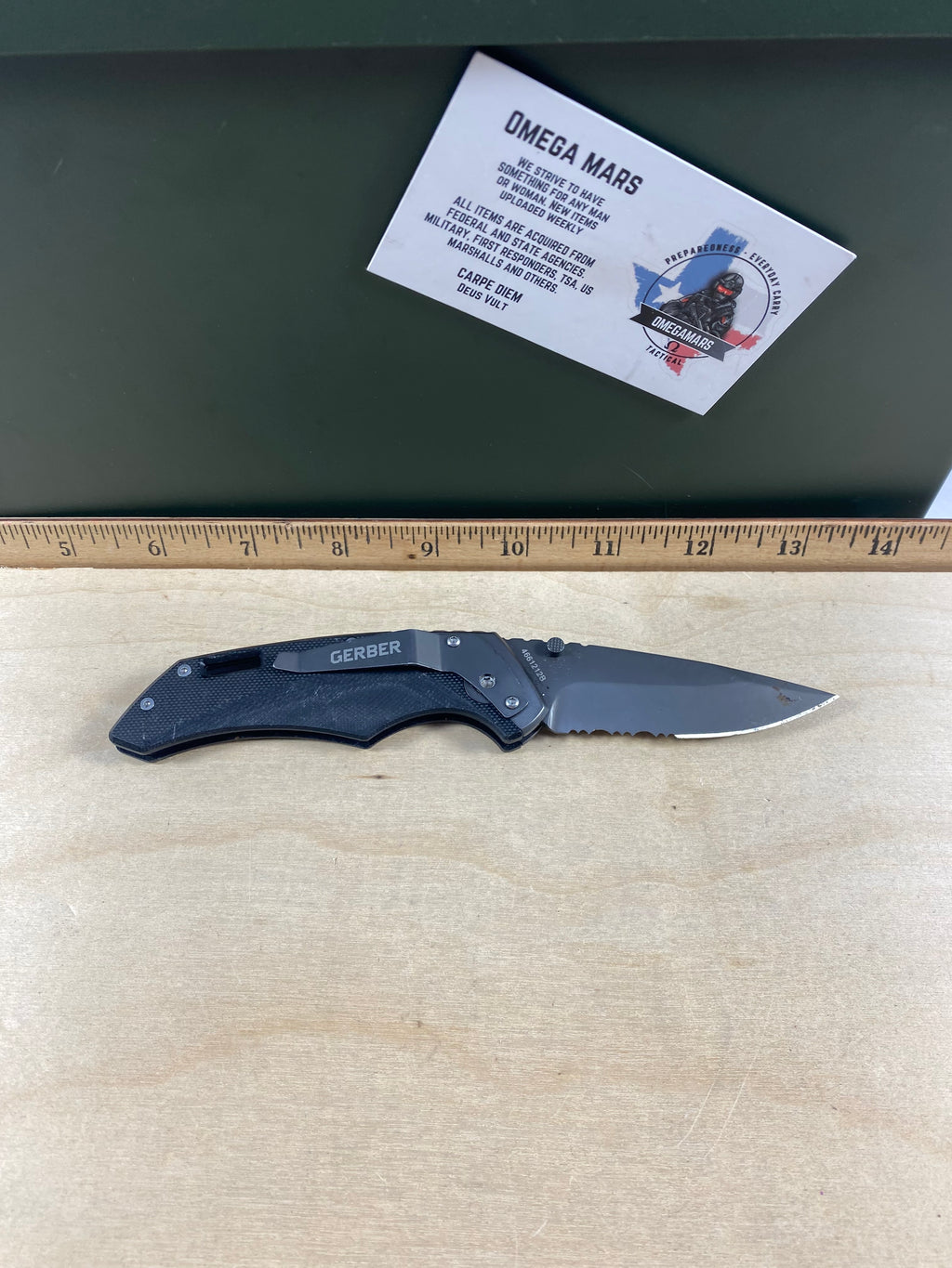 Gerber #98 Contrast Frame Lock Knife. Light usage and dirty