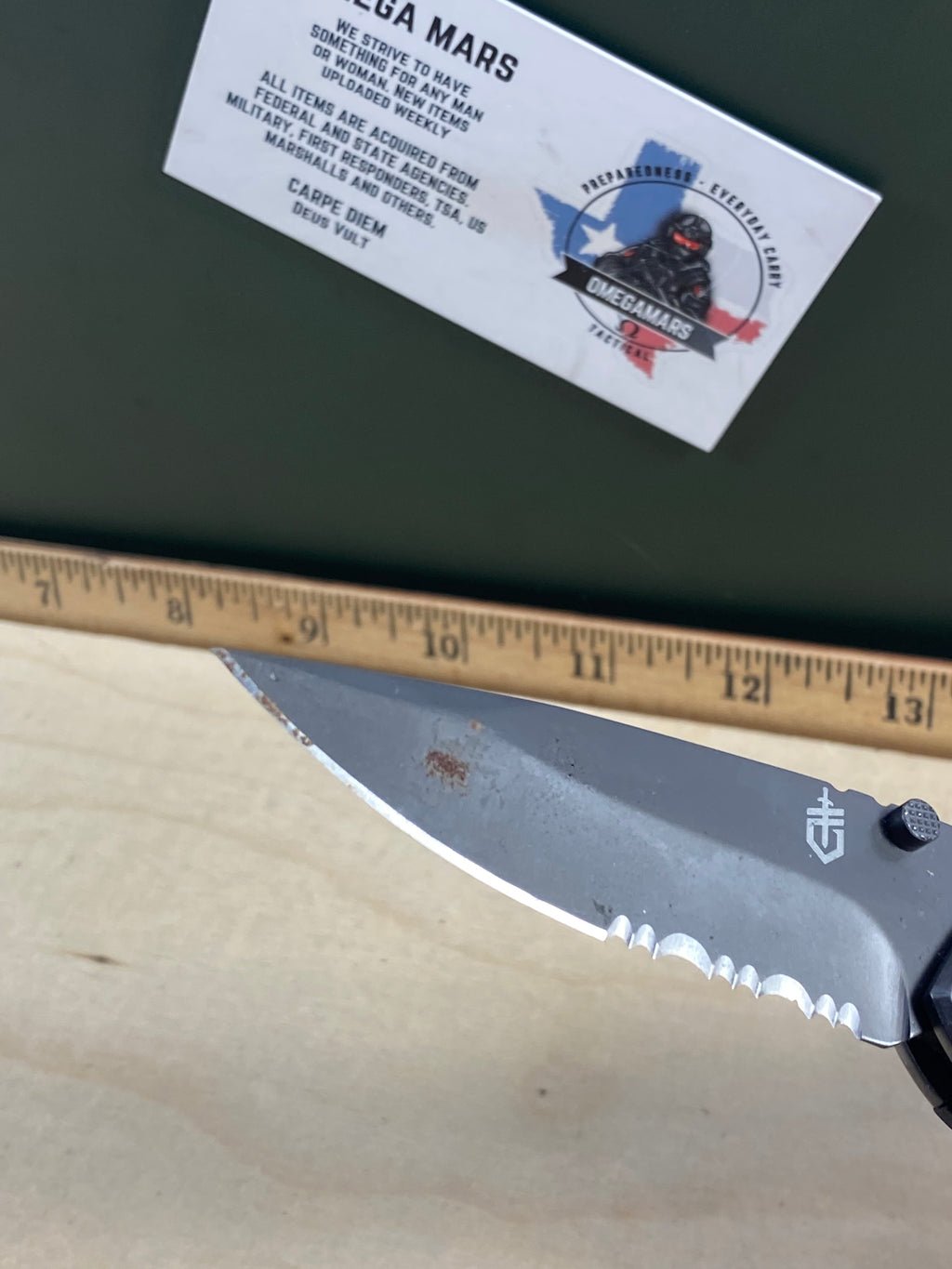 Gerber #98 Contrast Frame Lock Knife. Light usage and dirty