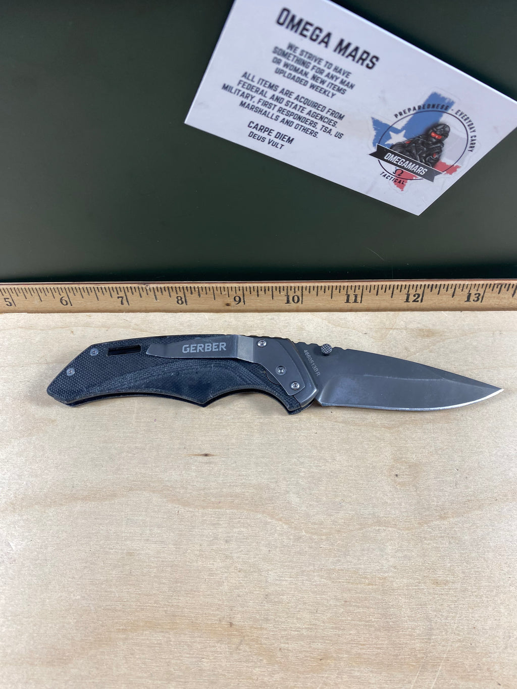 Gerber #100 Contrast Frame Lock Knife. Light usage. Chip on blade and resharpened
