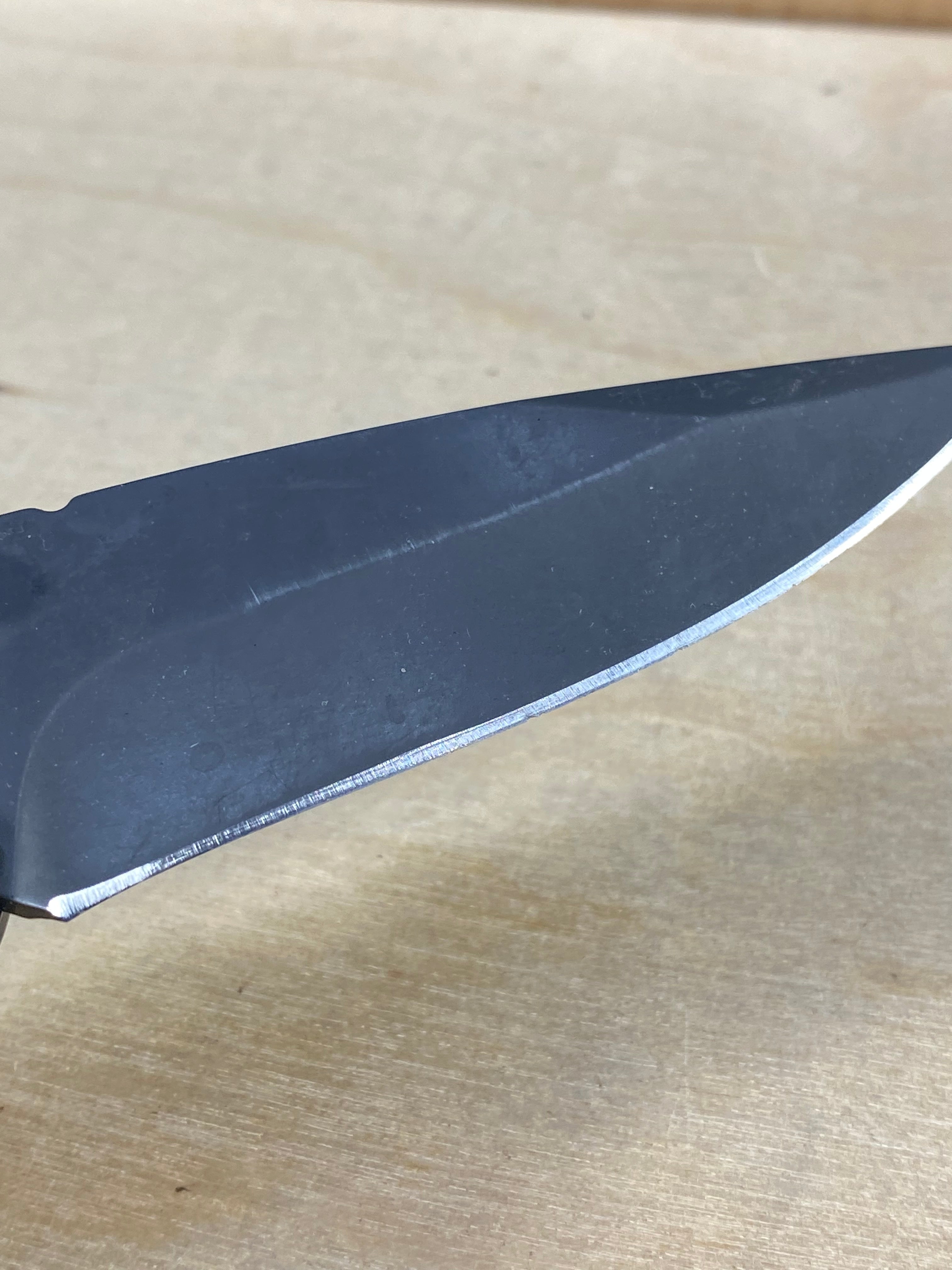 Gerber #100 Contrast Frame Lock Knife. Light usage. Chip on blade and resharpened