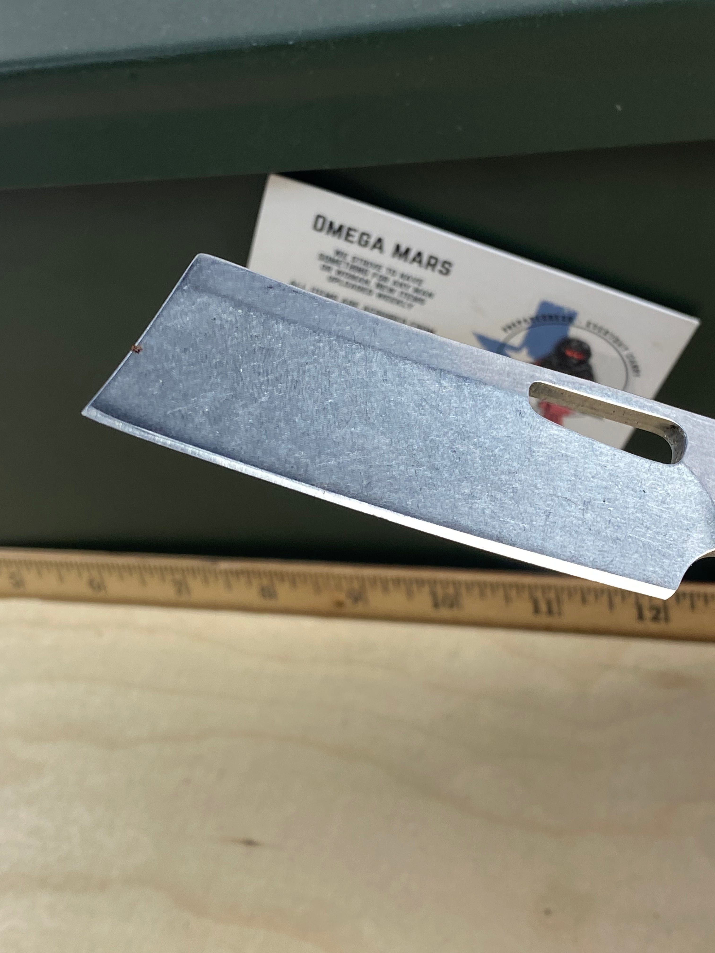 Gerber #61 FlatIron Cleaver Folding Knife. Light usage. (MSRP $52.00 NEW)