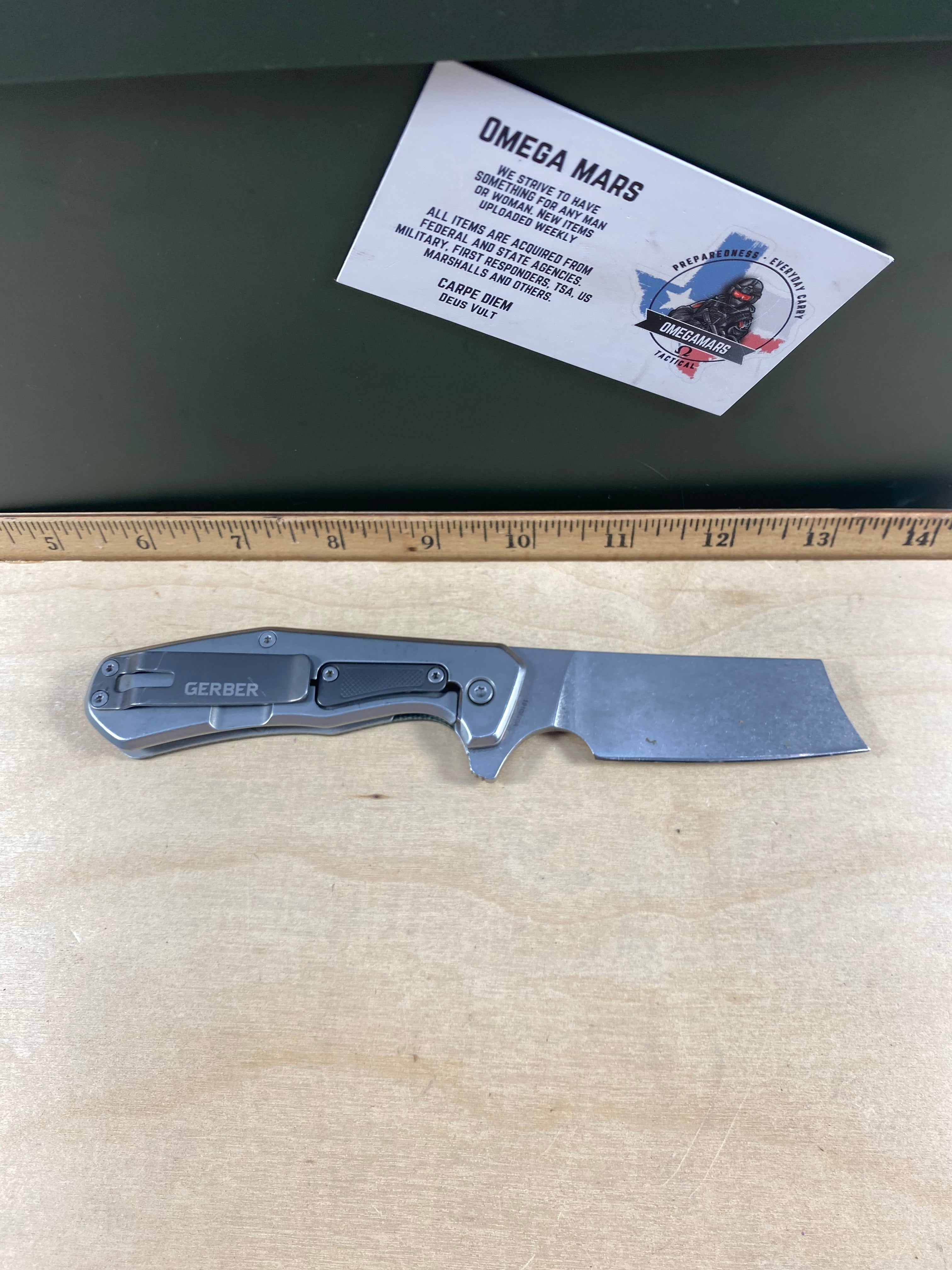 Gerber #69 FlatIron Cleaver Folding Knife with Micarta Handle. Light usage.