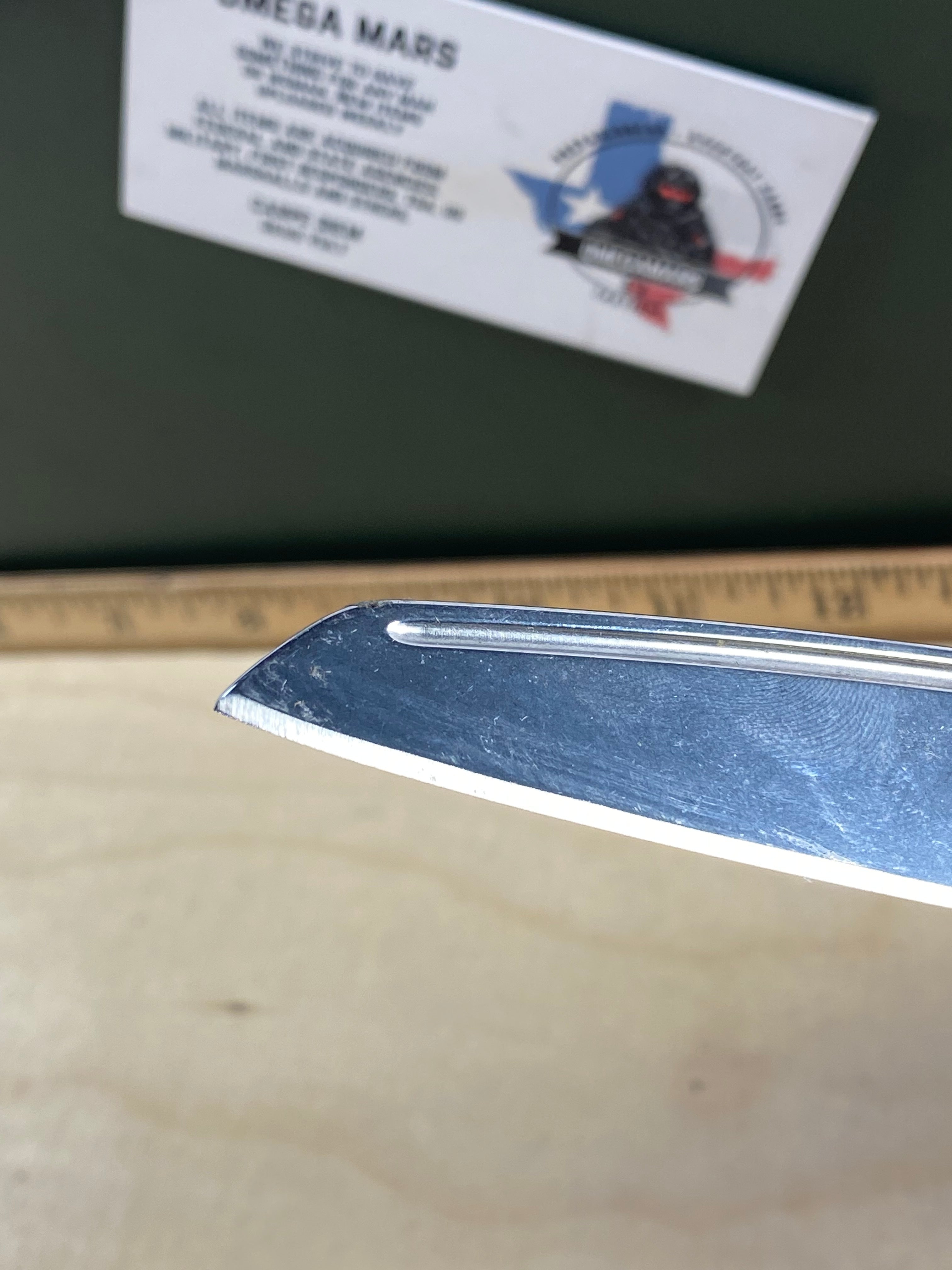 Gerber #74 Straightlace Sheepsfoot Slip Joint Knife. Light usage. DISCONTINUED. (MSRP $33.95 NEW)