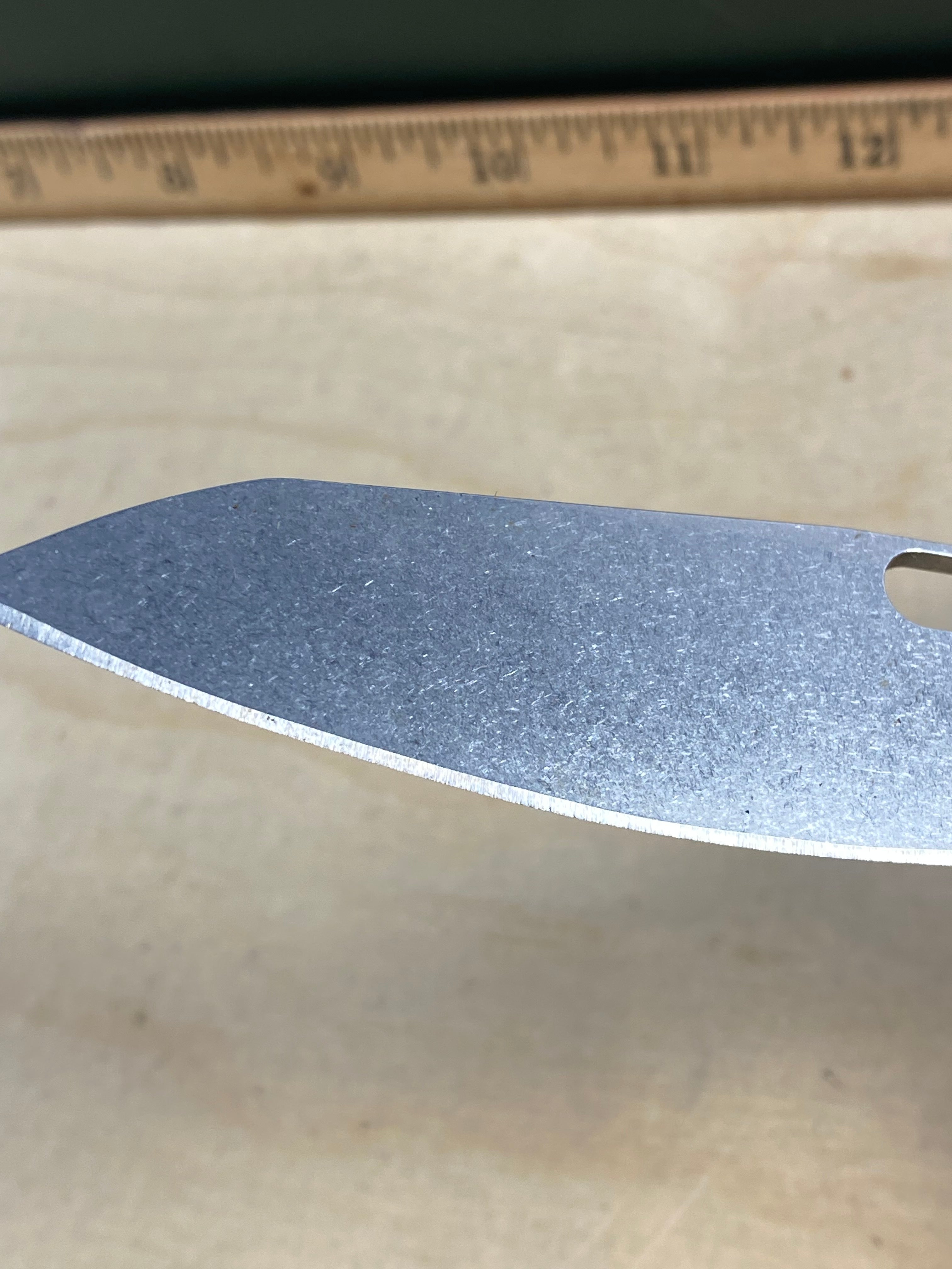Gerber #105 Slimsada Folding Knife. Light usage. (MSRP $63.99 NEW)