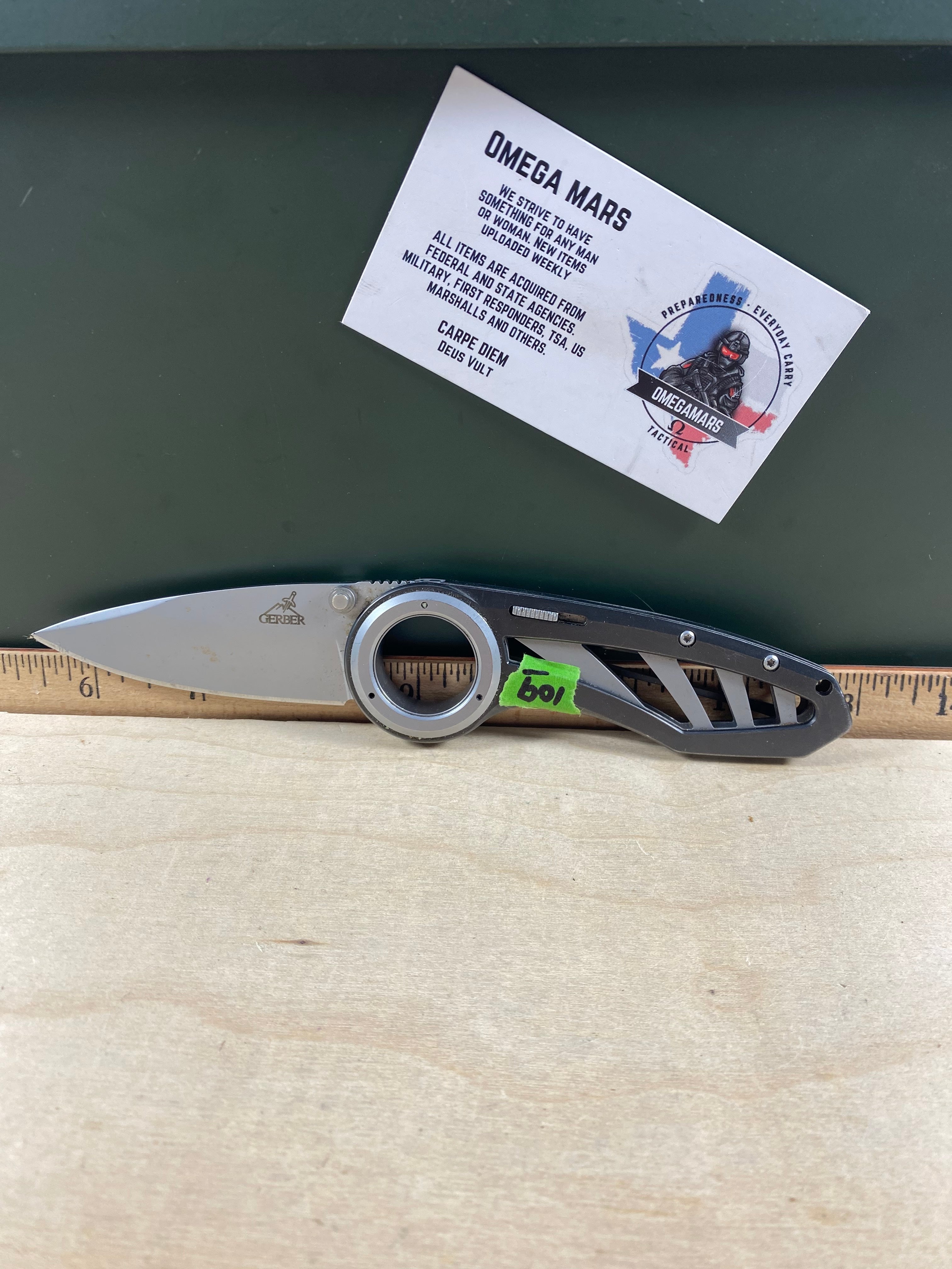 Gerber #109 Remix. Seems to be an old version. Light usage. dirty and chips on blade.