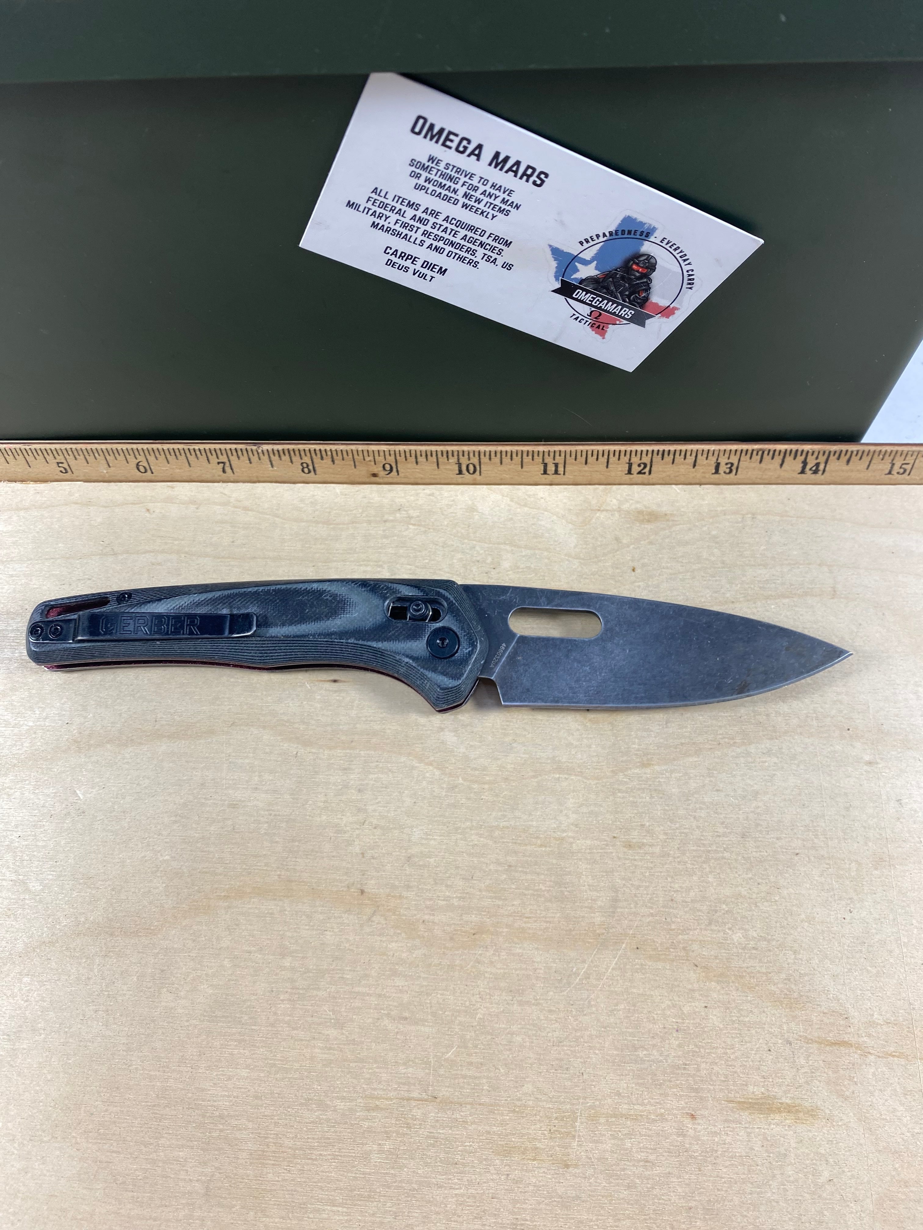 Gerber #111 Sumo Pivot Lock Knife. Light usage and Dirty. (MSRP $50.00 NEW)
