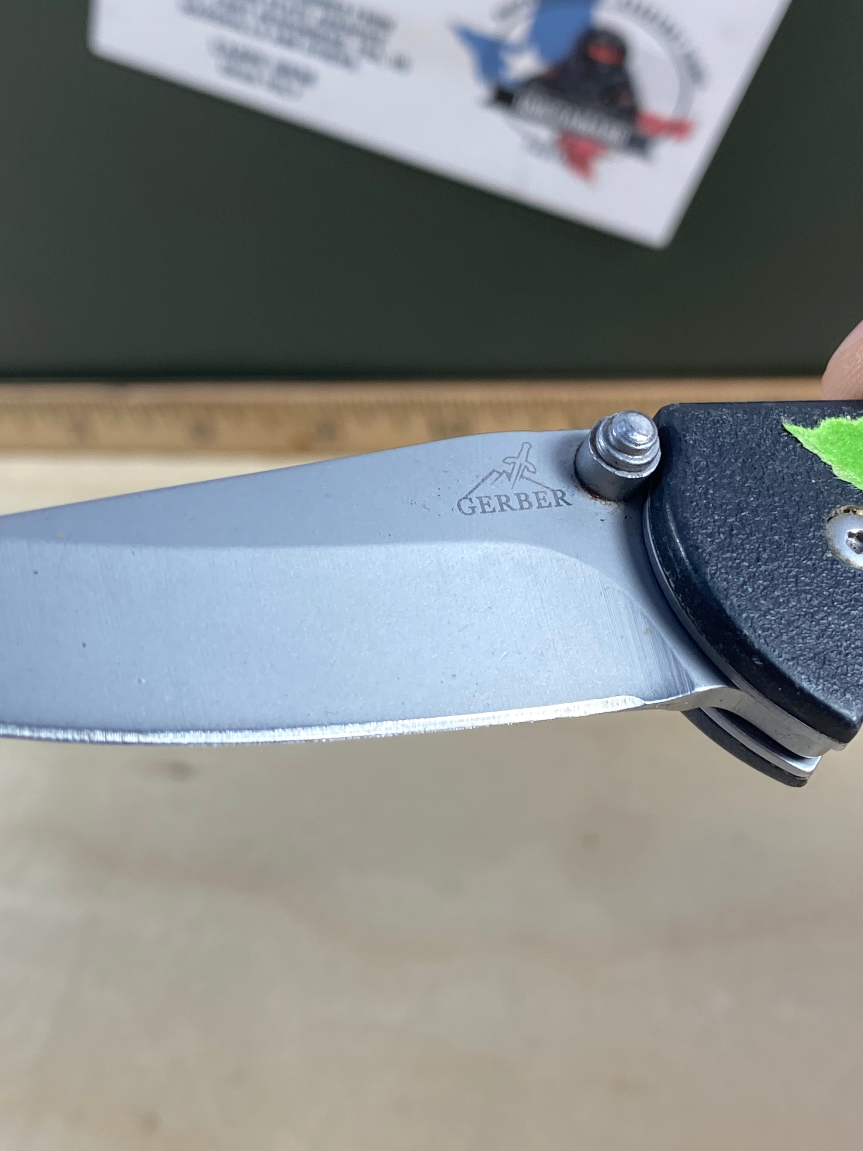 Gerber #118 Vallotton. Light usage. Chip on blade. (MSRP 49.70 NEW)