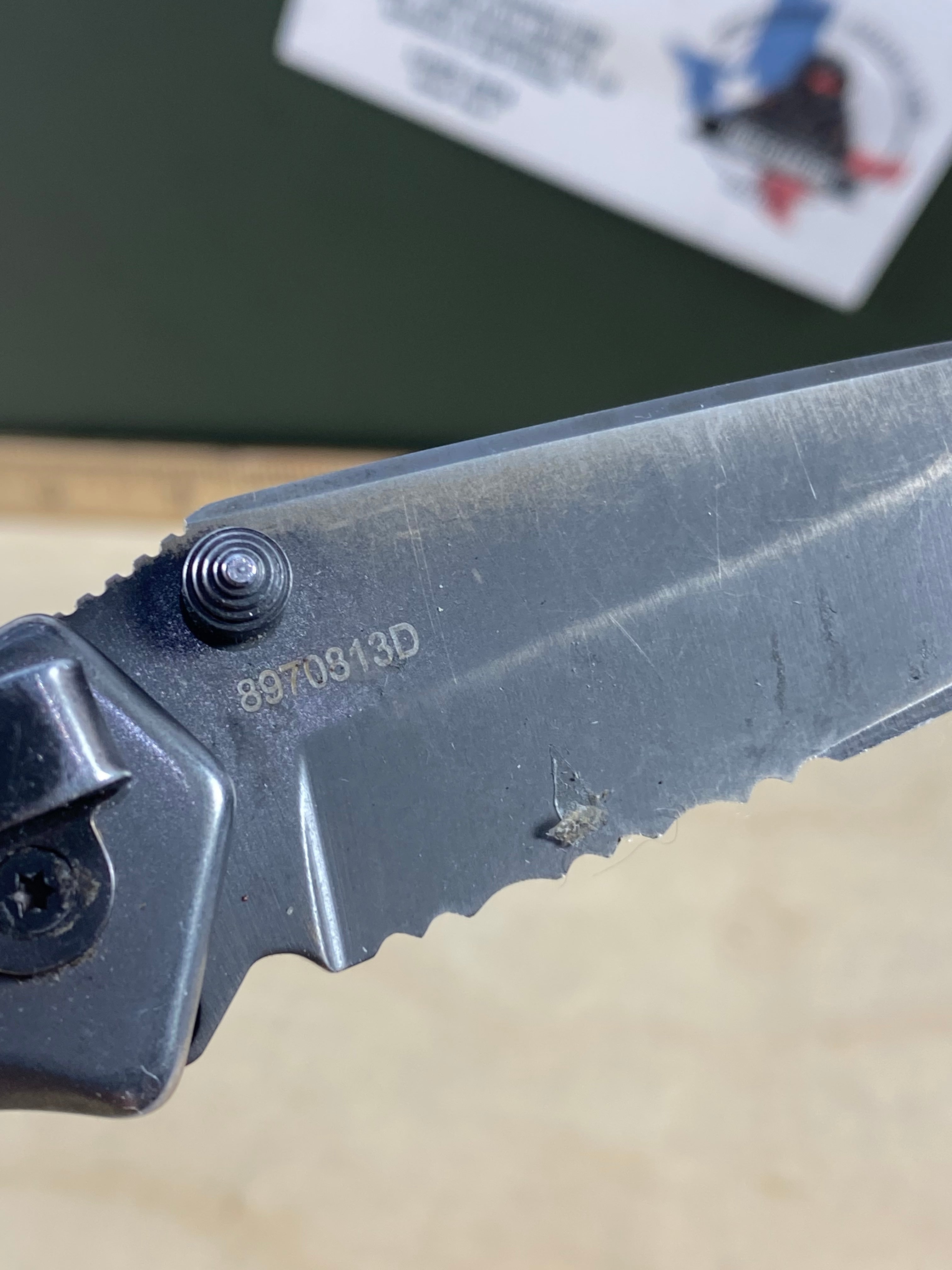 Gerber # 120 Paraframe A/O Plunge Lock. Light usage. Chips on blade and dirty.