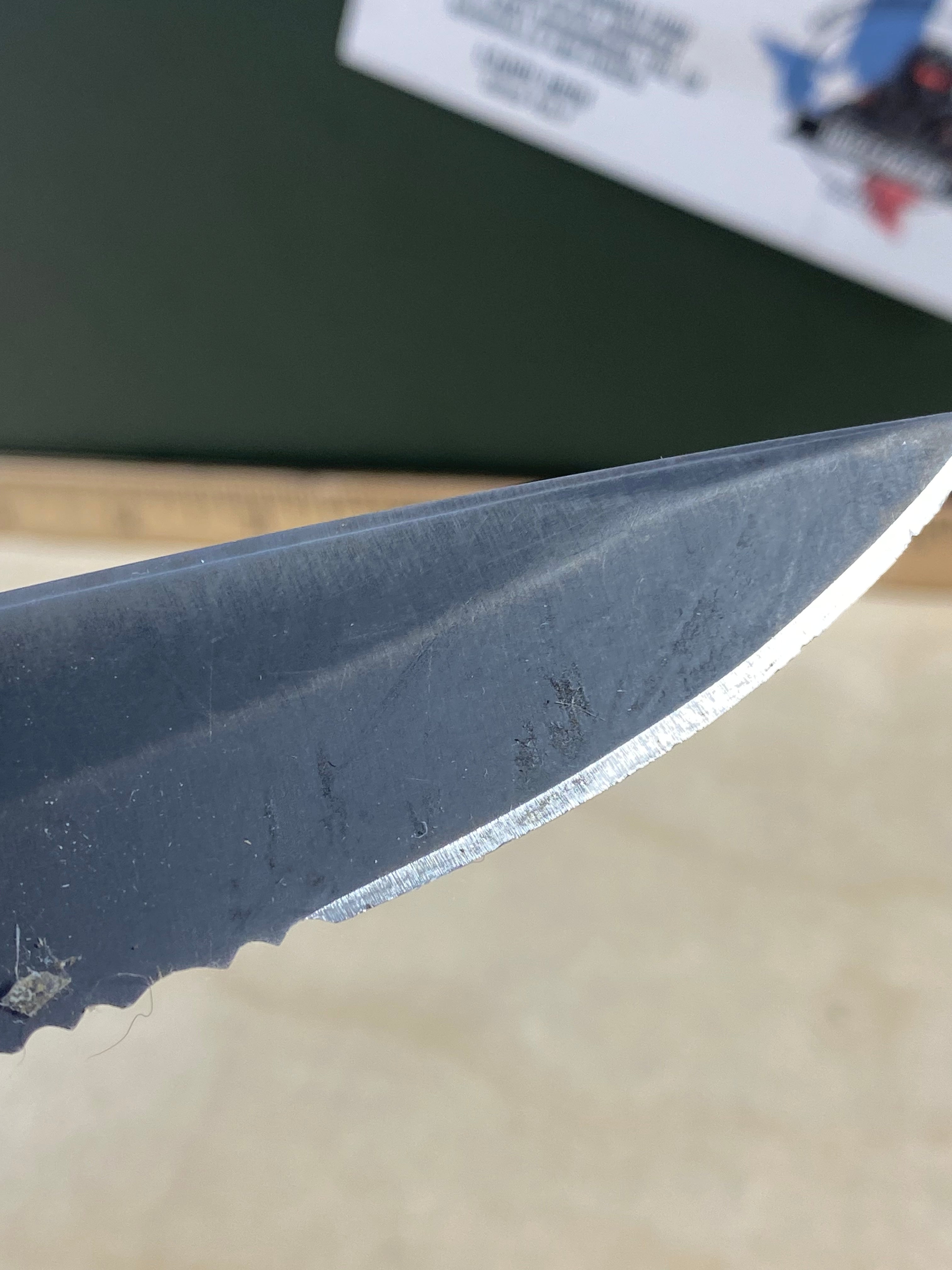 Gerber # 120 Paraframe A/O Plunge Lock. Light usage. Chips on blade and dirty.