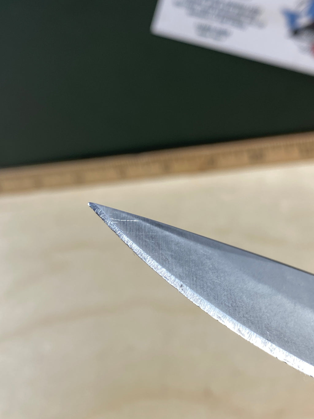 Gerber # 120 Paraframe A/O Plunge Lock. Light usage. Chips on blade and dirty.