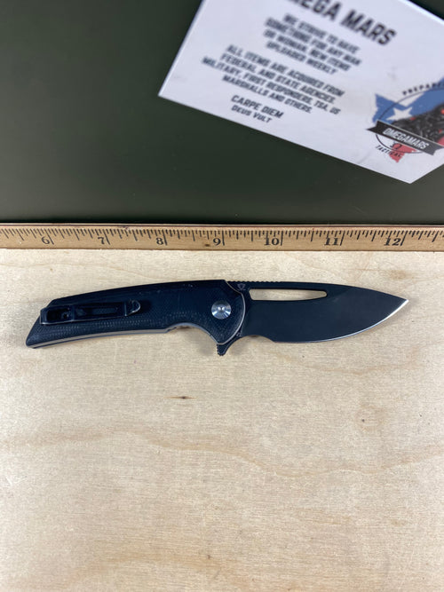 CIVIVI #11 Odium & Thumb Hole Flipper Knife. Light usage. (MSRP $62.00 NEW)