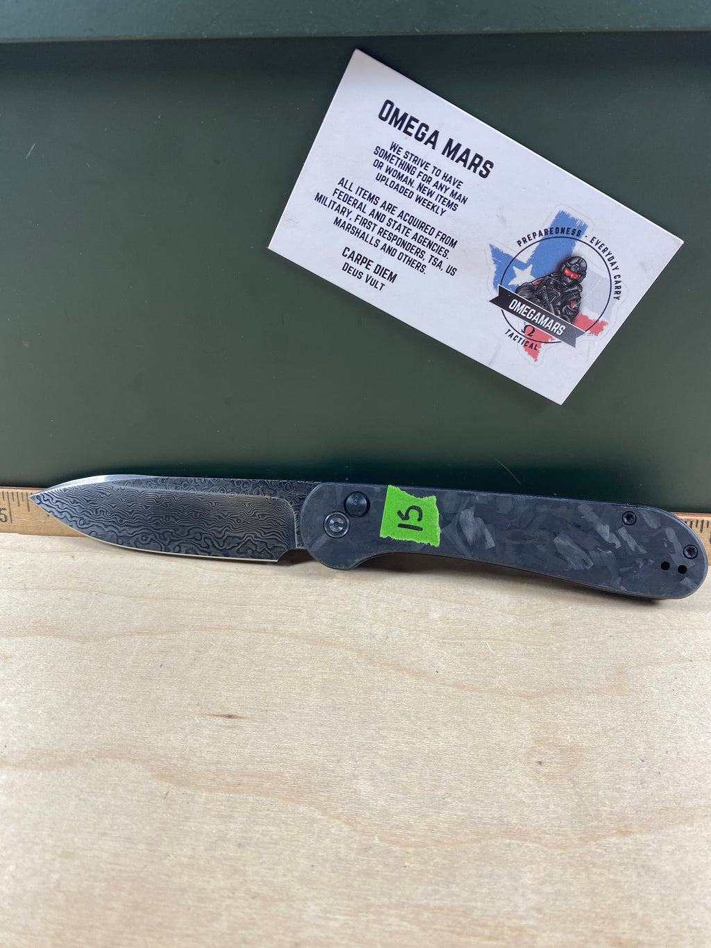 CIVIVI #15 Button Lock Elementum Damascus Pocket Knife. Light usage. (MSRP $126.00 NEW)