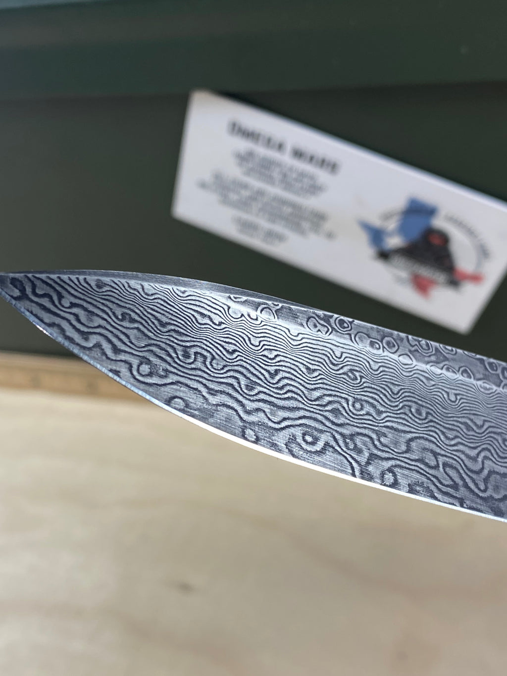 CIVIVI #15 Button Lock Elementum Damascus Pocket Knife. Light usage. (MSRP $126.00 NEW)