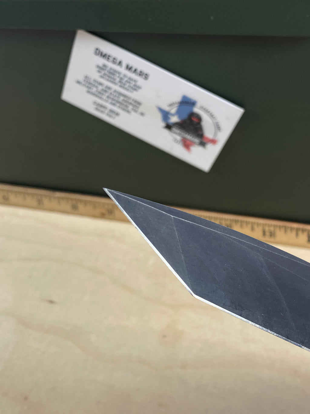 CIVIVI #18 Brazen Flipper & Thumb Stud Knife G10 Handle. Light usage. Pocket clip missing. (MSRP $58.00 NEW)