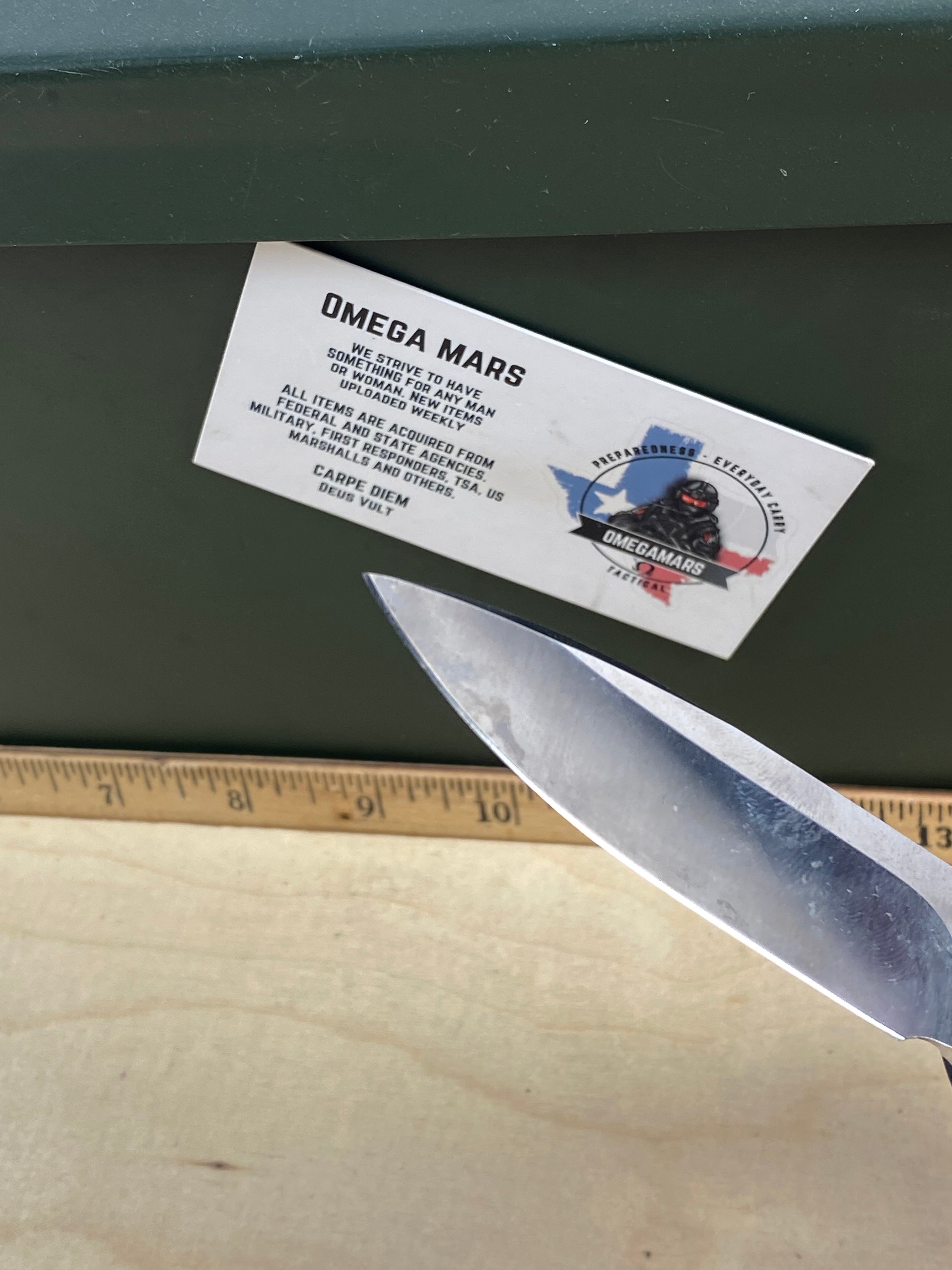 CIVIVI #27 Elementum Flipper Knife G10 Handle. Light usage. (MSRP $59.00 NEW)