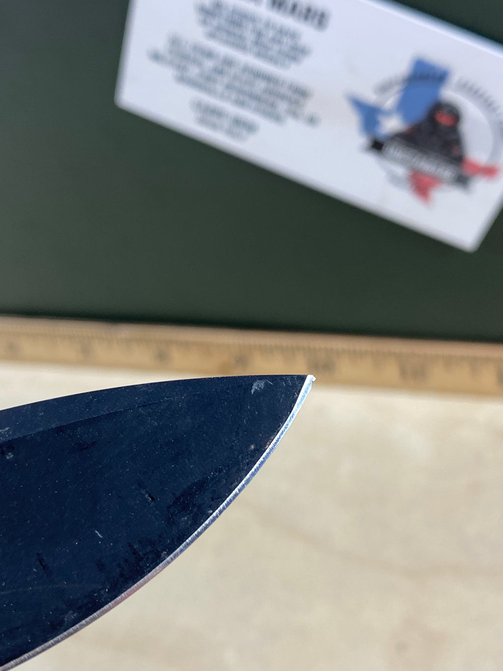 CIVIVI #29 Mini Praxis Flipper Knife G10 Handle. Light usage. Dirty. Chip on Blade (MSRP $35.00 NEW)