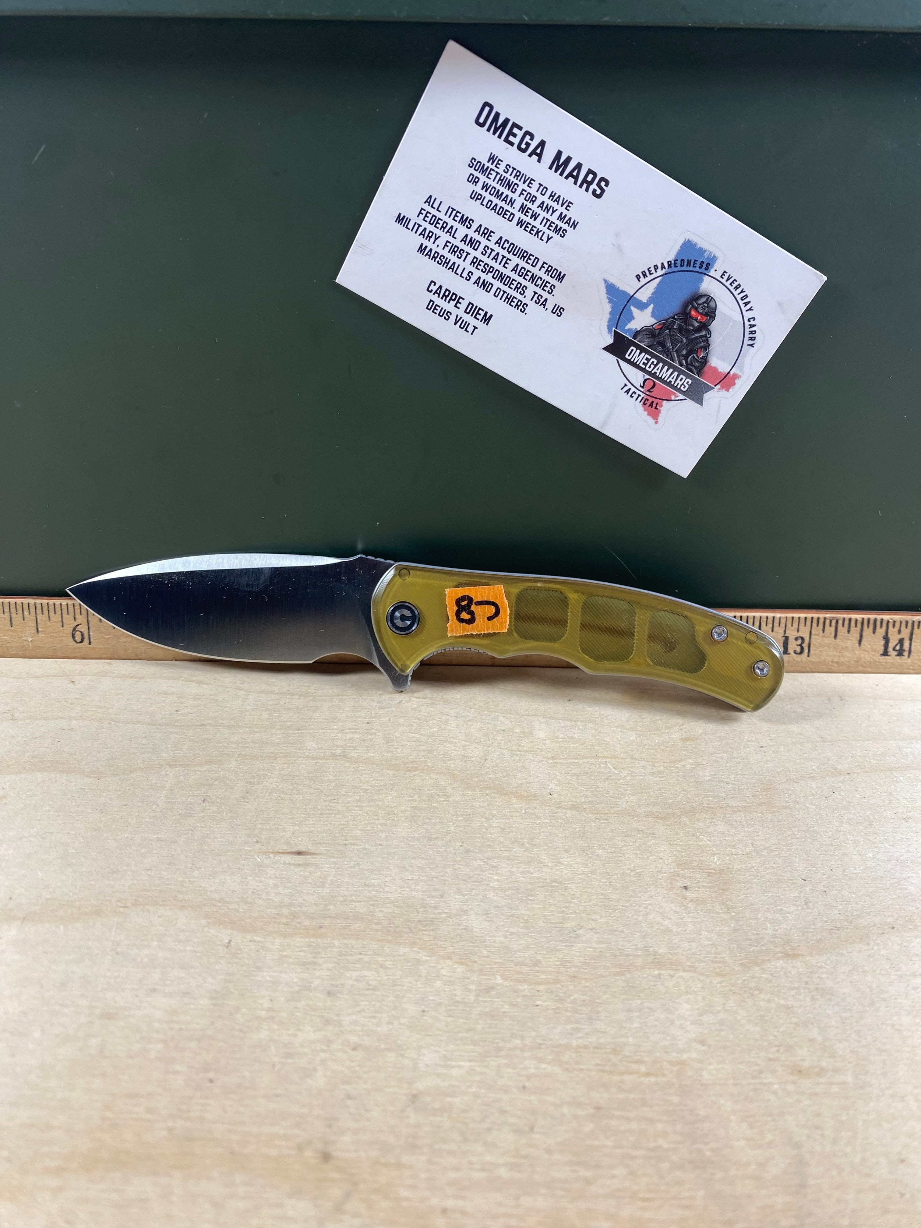 CIVIVI #C8 Mini Praxis Flipper Knife Ultem Handle. Looks/feel brand new. (MSRP $46.70 NEW)