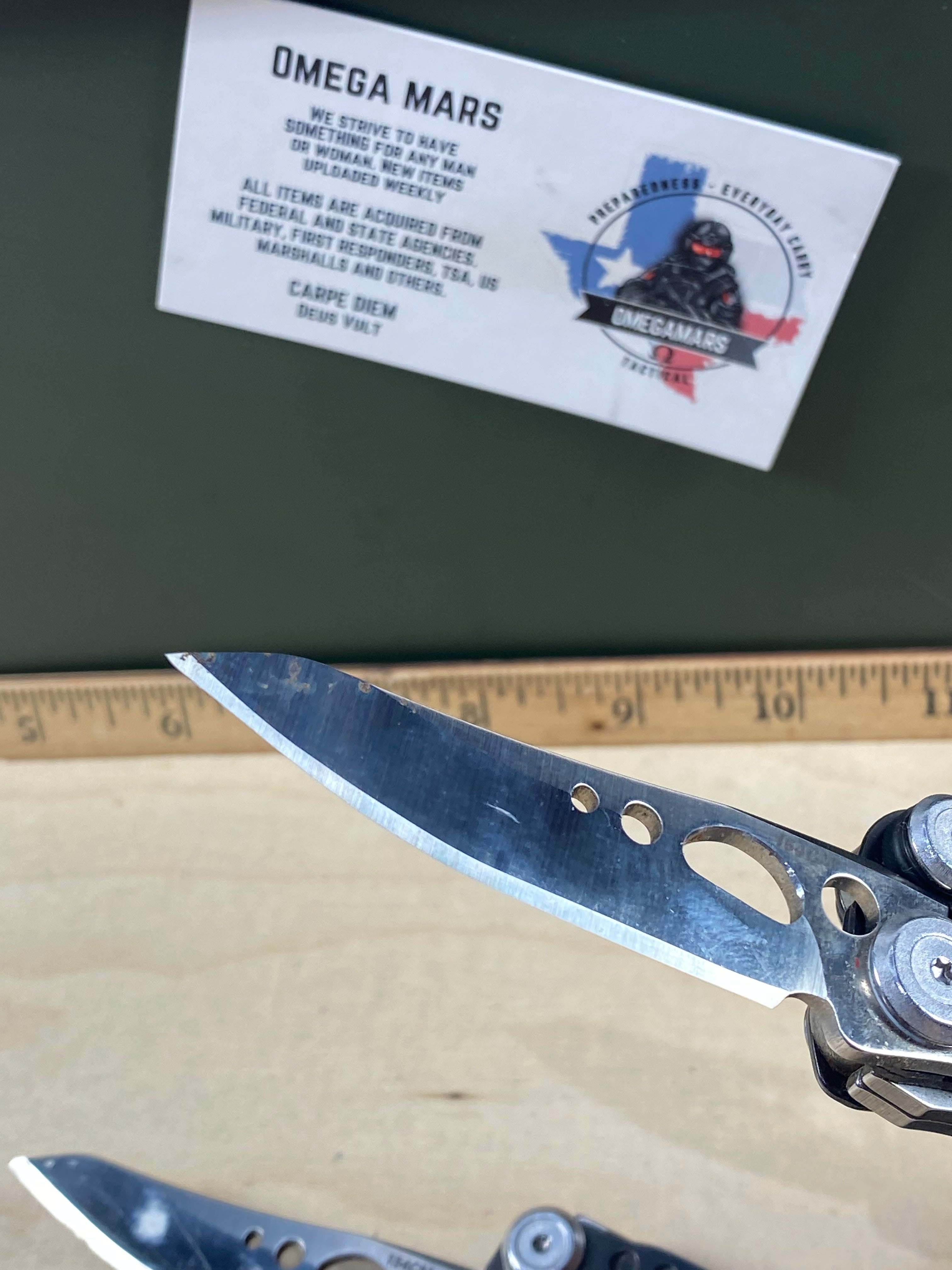 Leatherman Skeletool CX. Light usage. (multi-qty.) (MSRP $99.95 NEW)