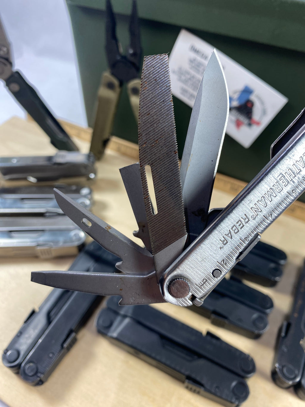 Leatherman Rebar. Light usage. (multi-qty.) (MSRP $99.95 NEW)