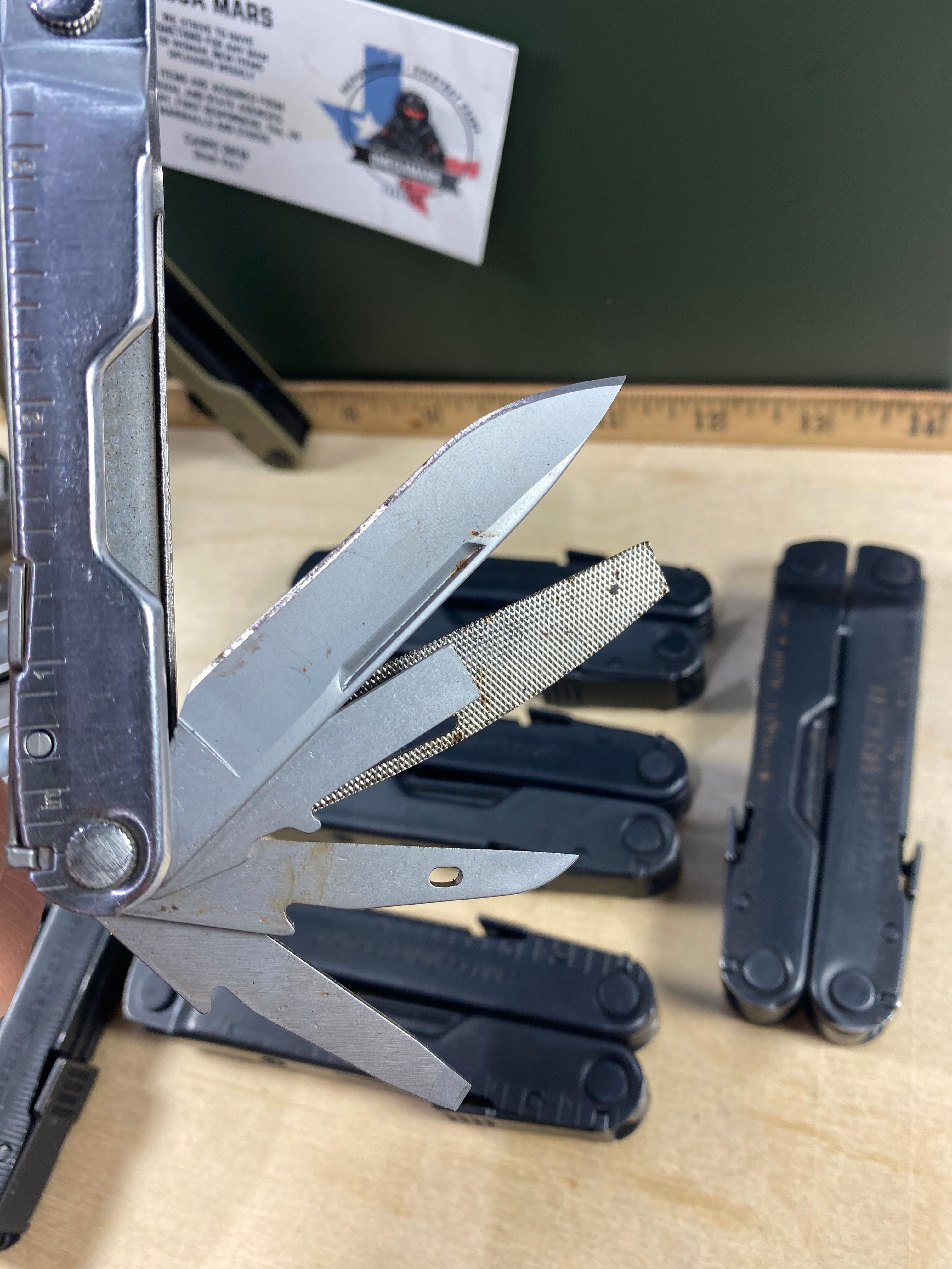 Leatherman Rebar. Light usage. (multi-qty.) (MSRP $99.95 NEW)