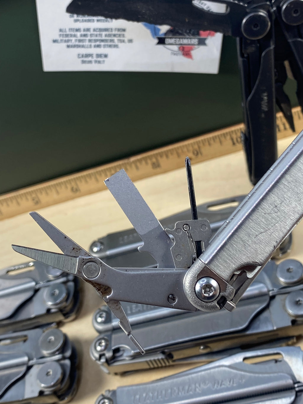 Leatherman Wave Plus. Light usage. (multi.qty.) (MSRP $ 129.95 NEW)