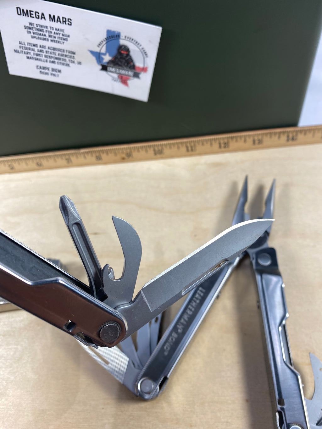 Leatherman Bond. Light usage. (multi-qty.) (MSRP $49.95 NEW)