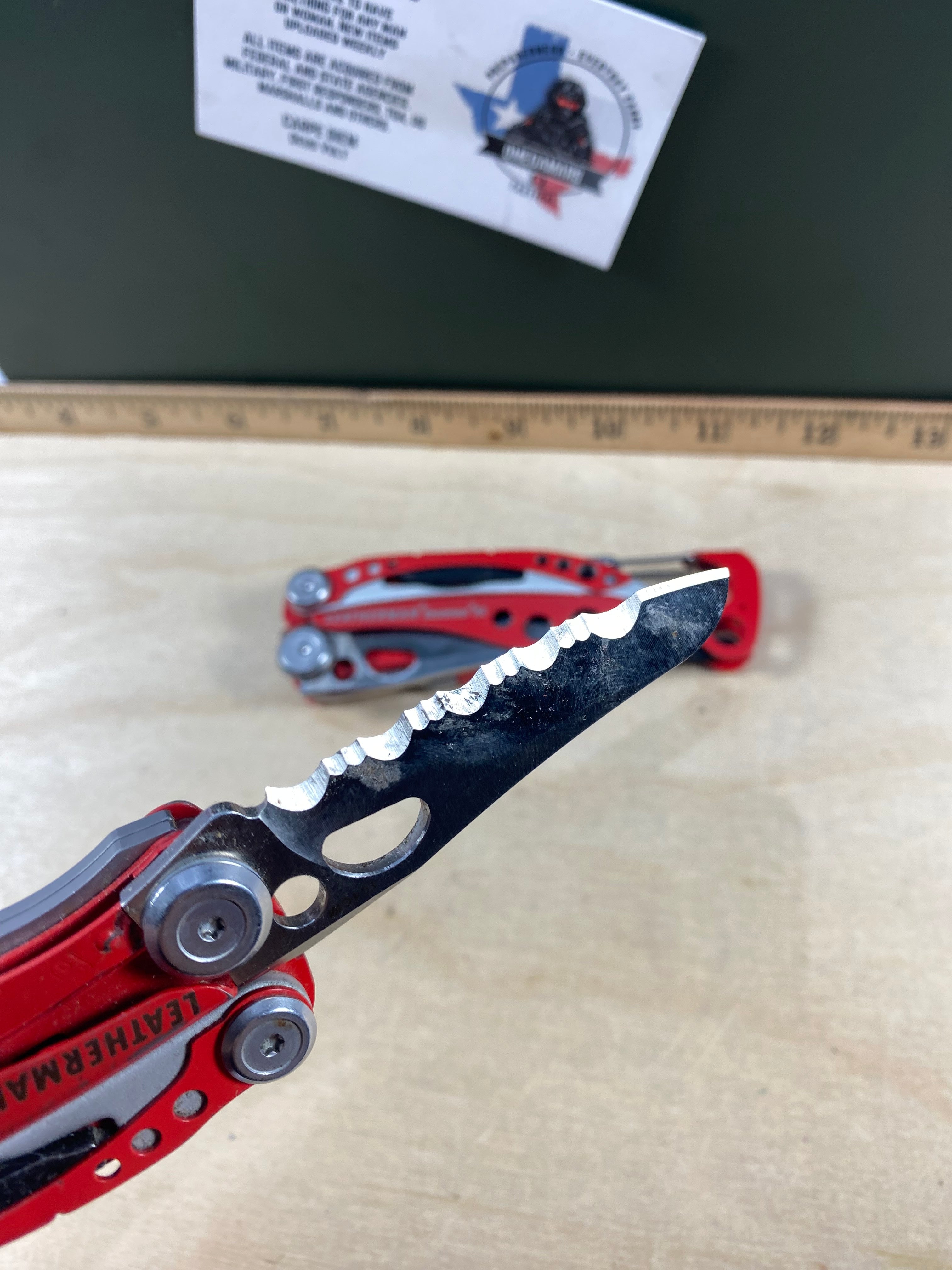 Leatherman Skeletool RX. Light usage. (multi-qty.) (MSRP $99.95 NEW)