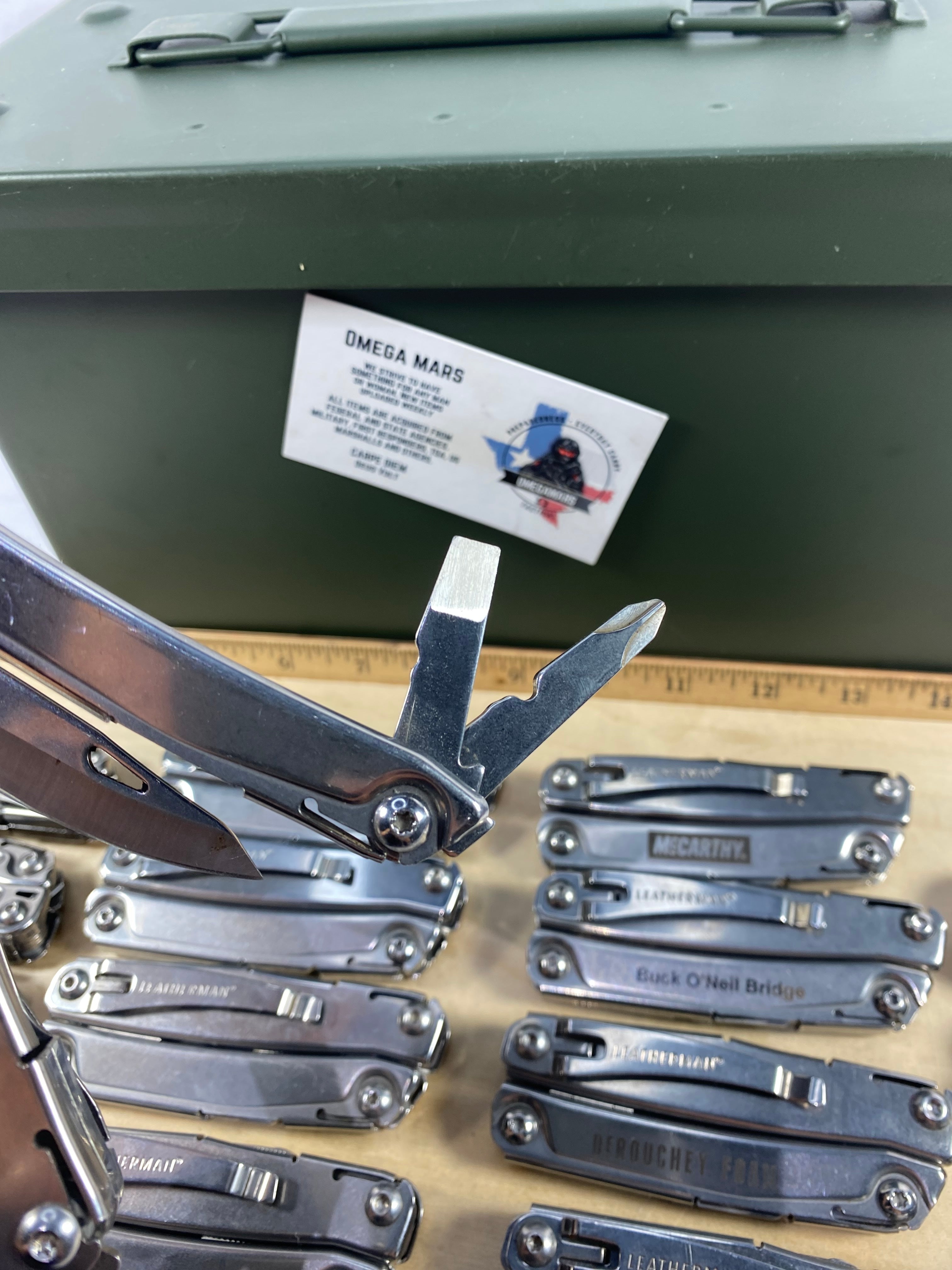 Leatherman Rev. Light usage. (multi-qty.) (MSRP $44.95)