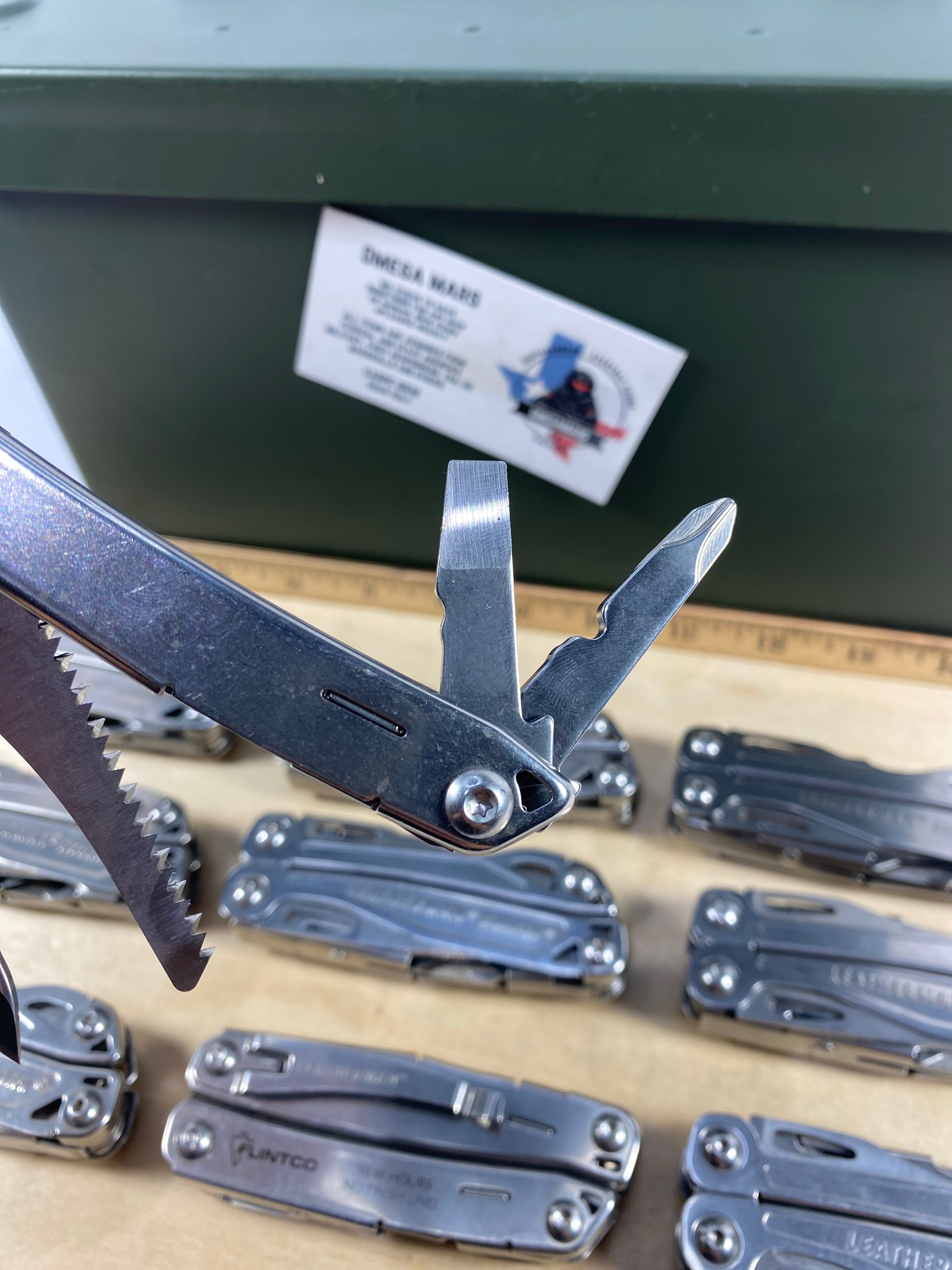 Leatherman Sidekick. Light usage. (multi-qty.) (MSRP $69.95 NEW)