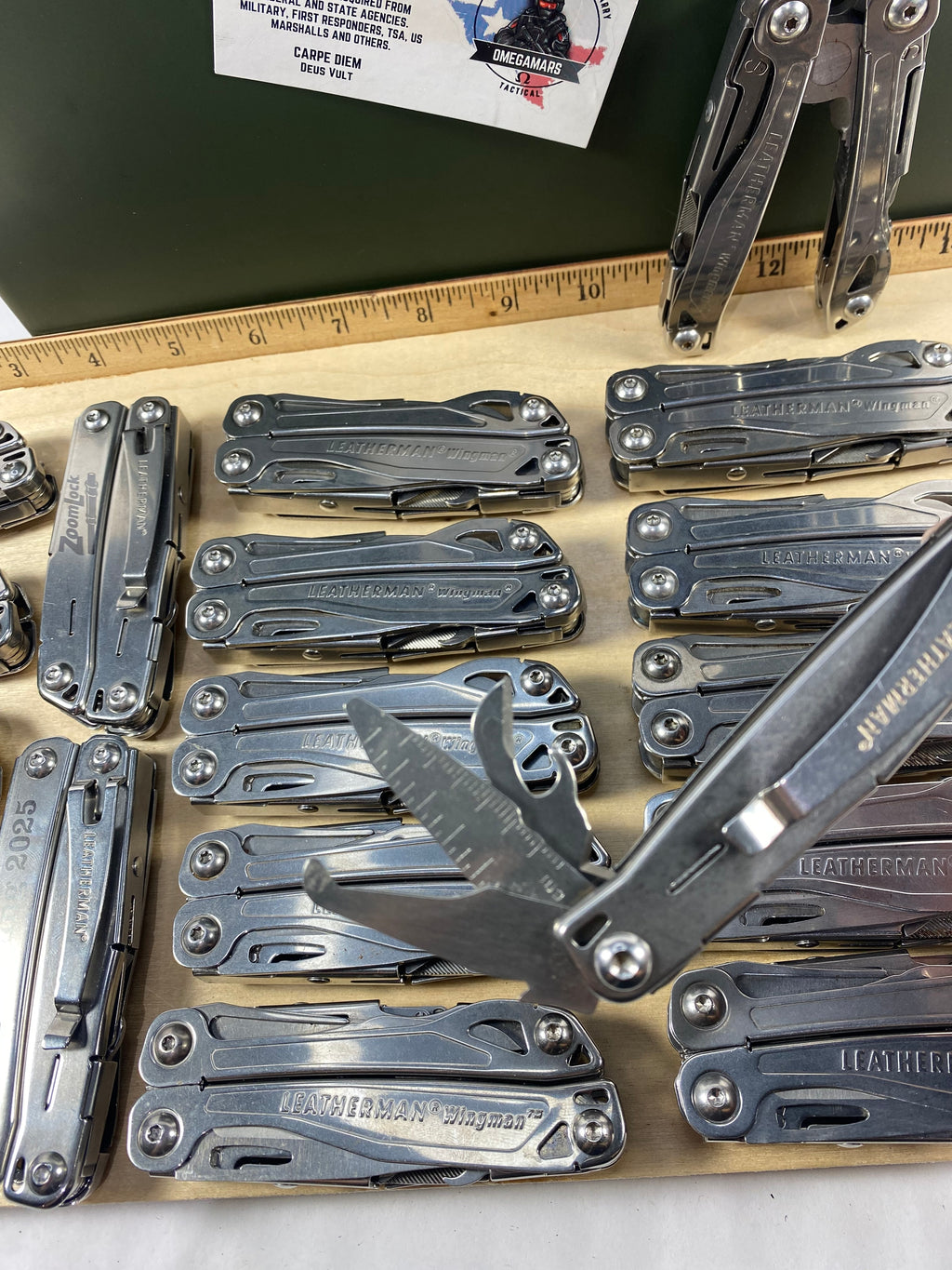 Leatherman Wingman. Light usage. (multi-qty.) (MSRP $49.95 NEW)
