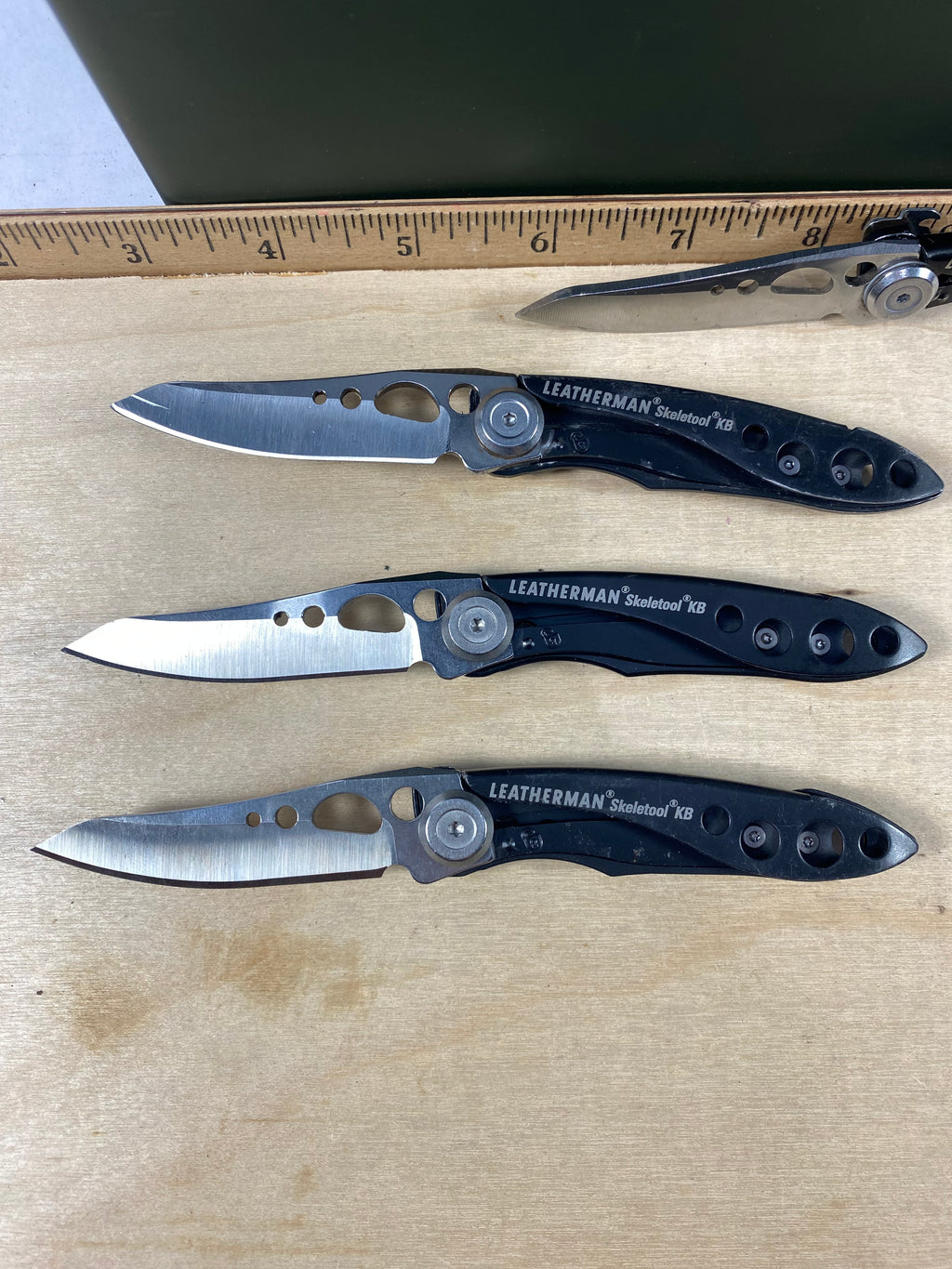 Leatherman Skeletool KB. Light usage. (multi-qty.) (MSRP $ 39.95 NEW)