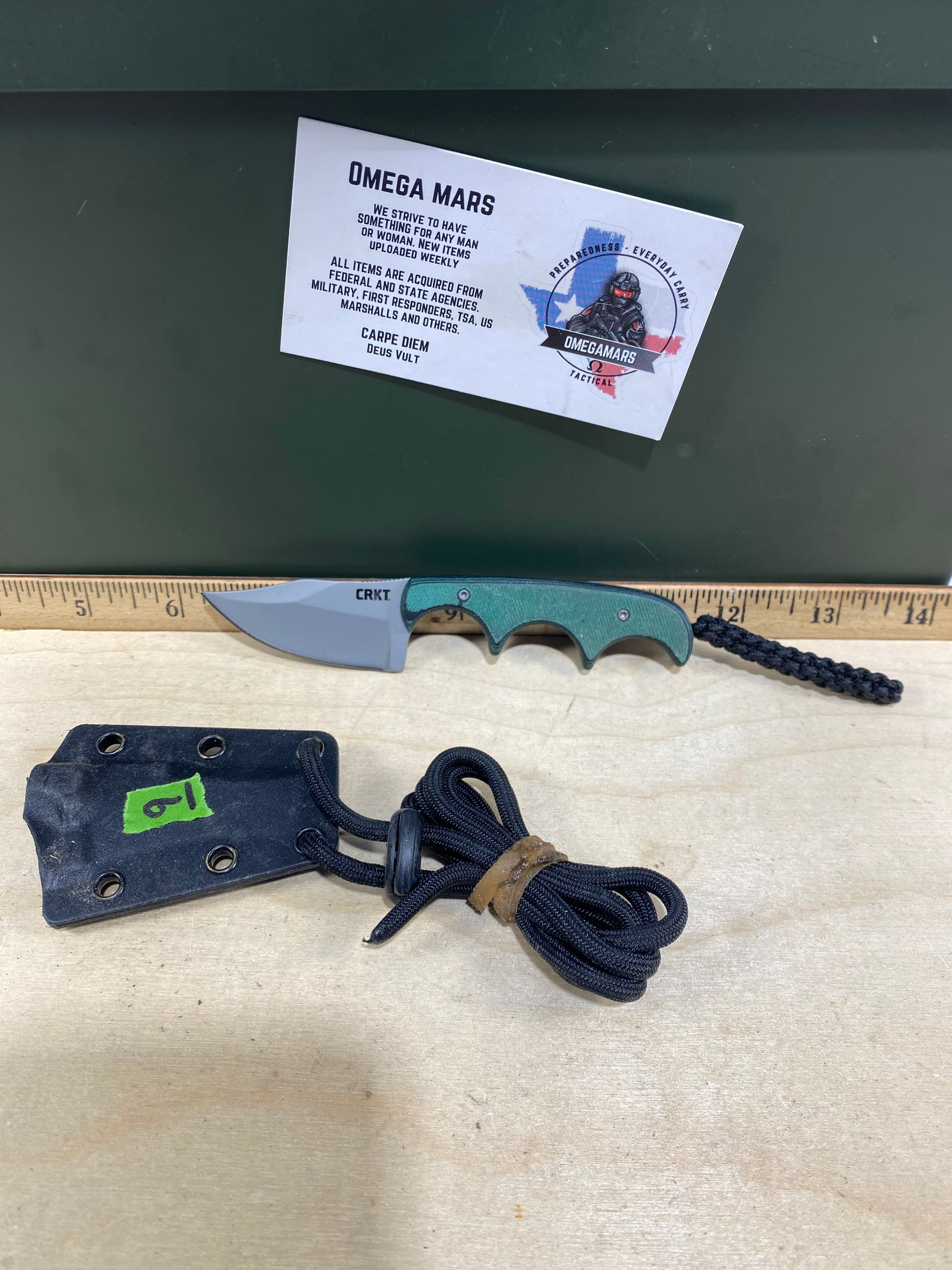 CRKT 2387 Minimalist Bowie #9. Light usage