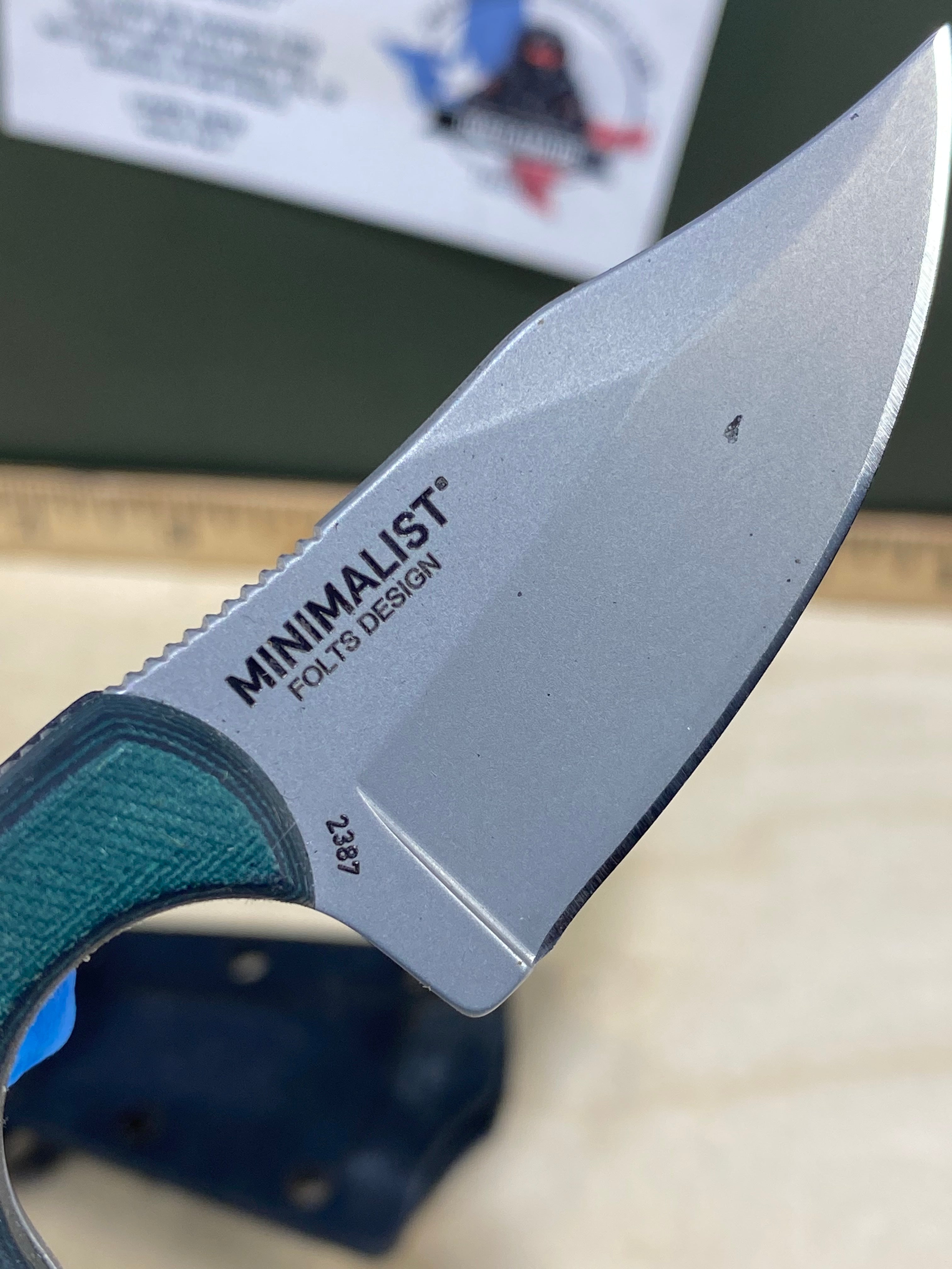 CRKT 2387 Minimalist Bowie #9. Light usage