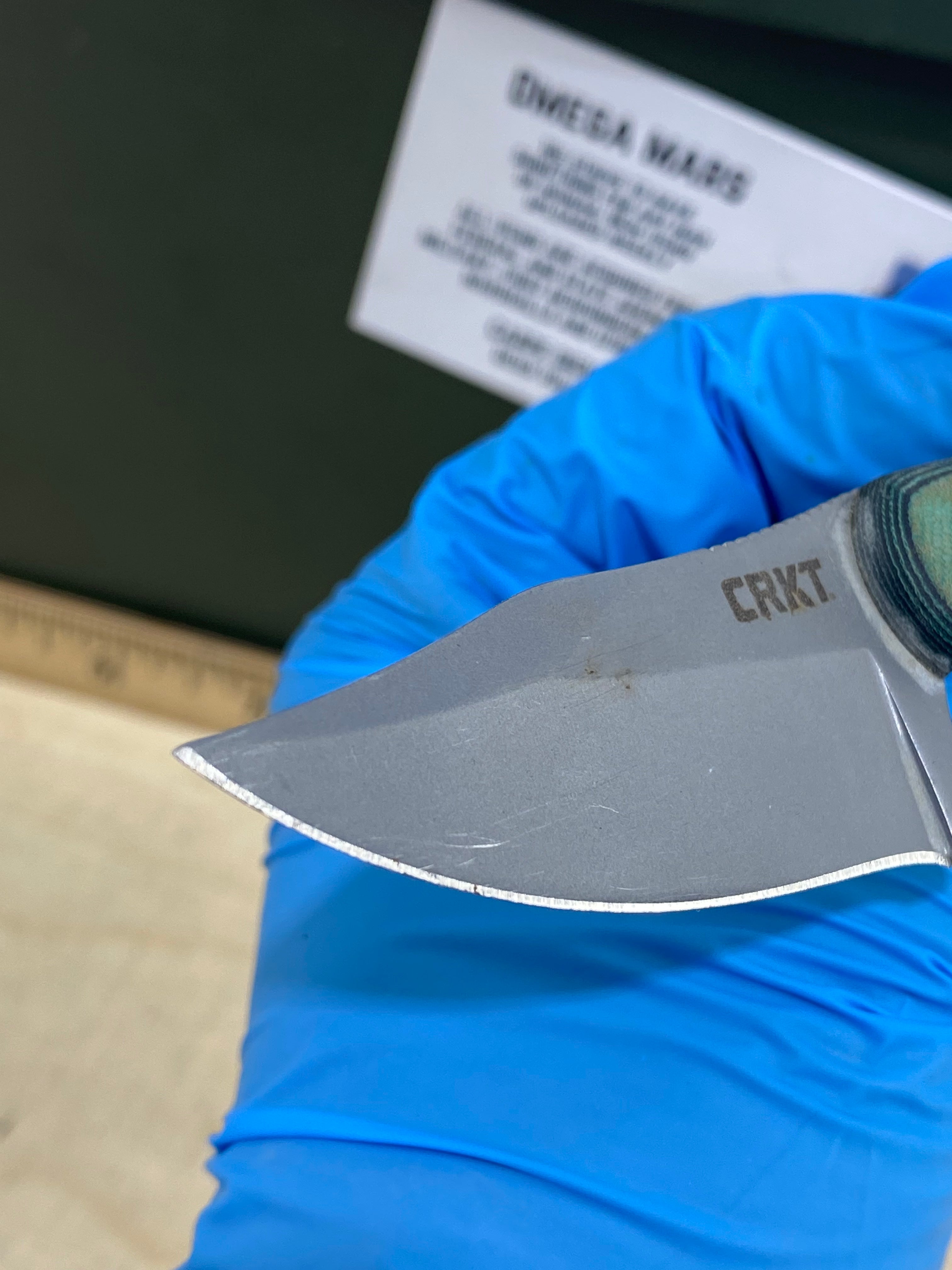 CRKT 2387 Minimalist Bowie #11. Light usage