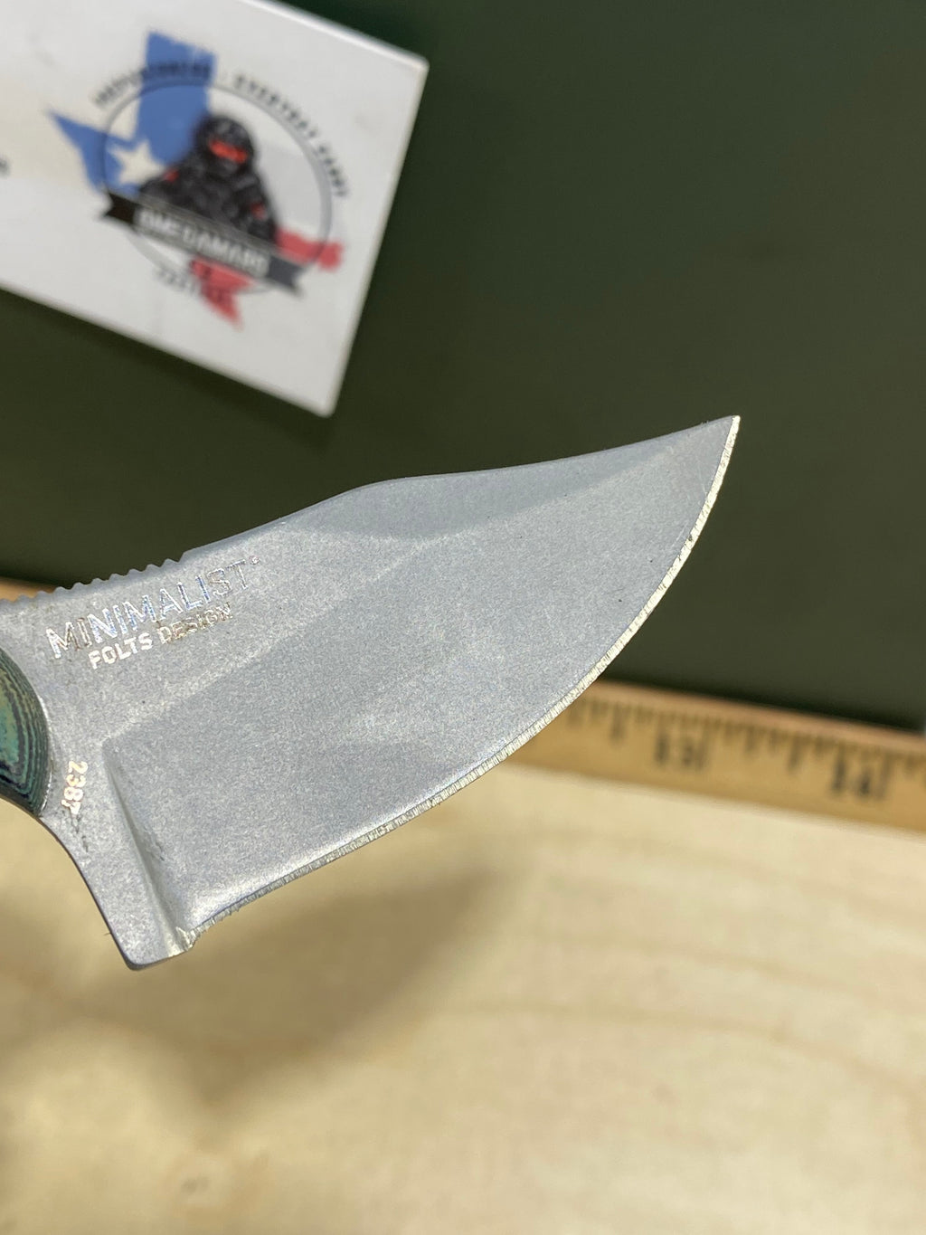CRKT 2387 Minimalist Bowie #11. Light usage