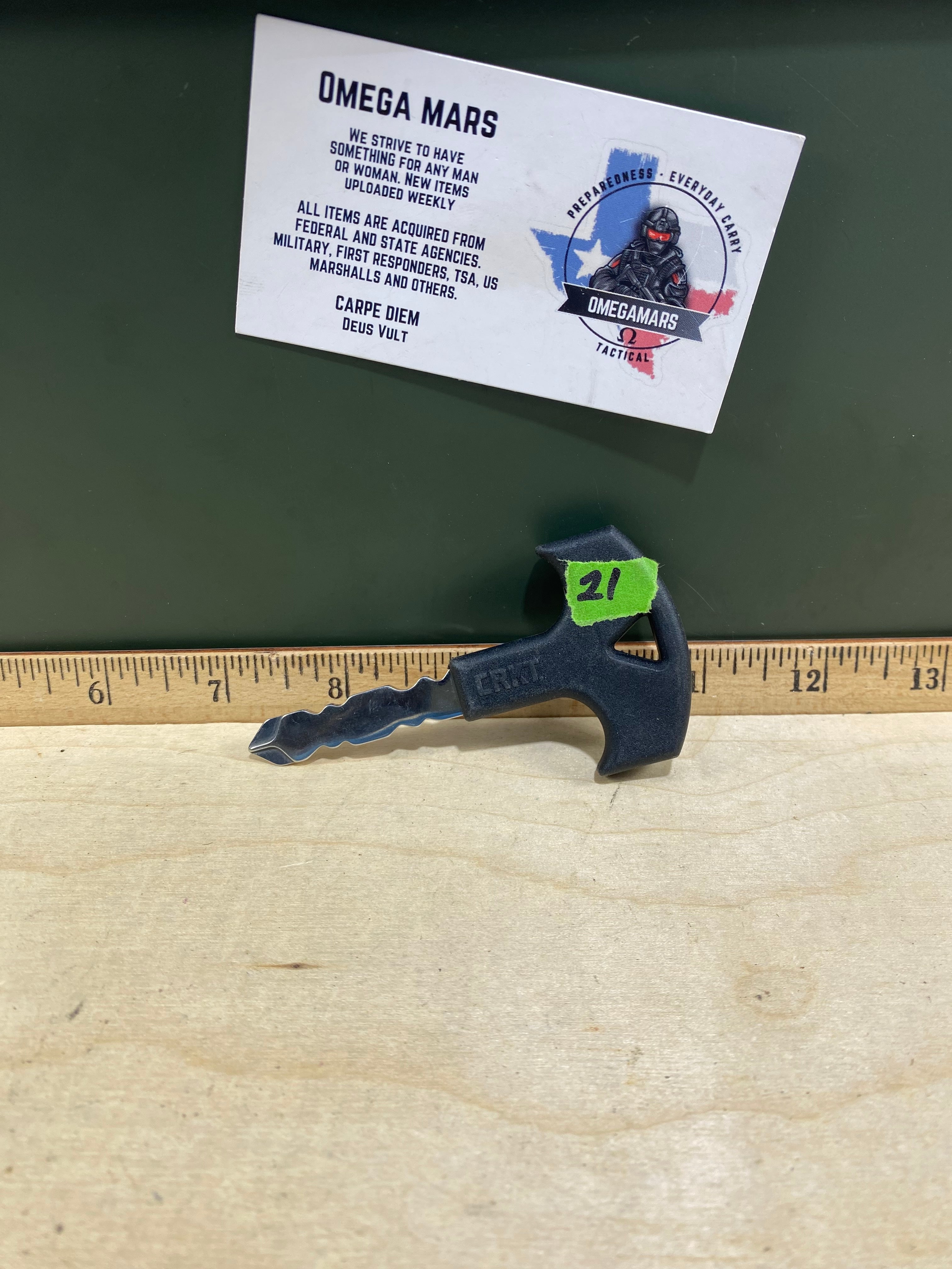 CRKT 8705 Williams Utility Key Accessory #21. Light usage.