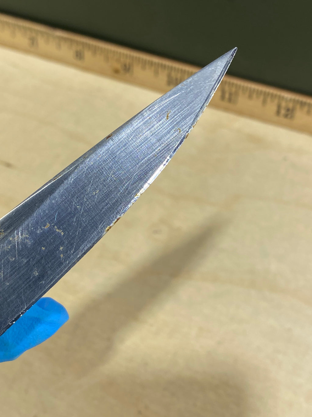 CRKT R3801 Ruger #24. Light usage. Resharpened