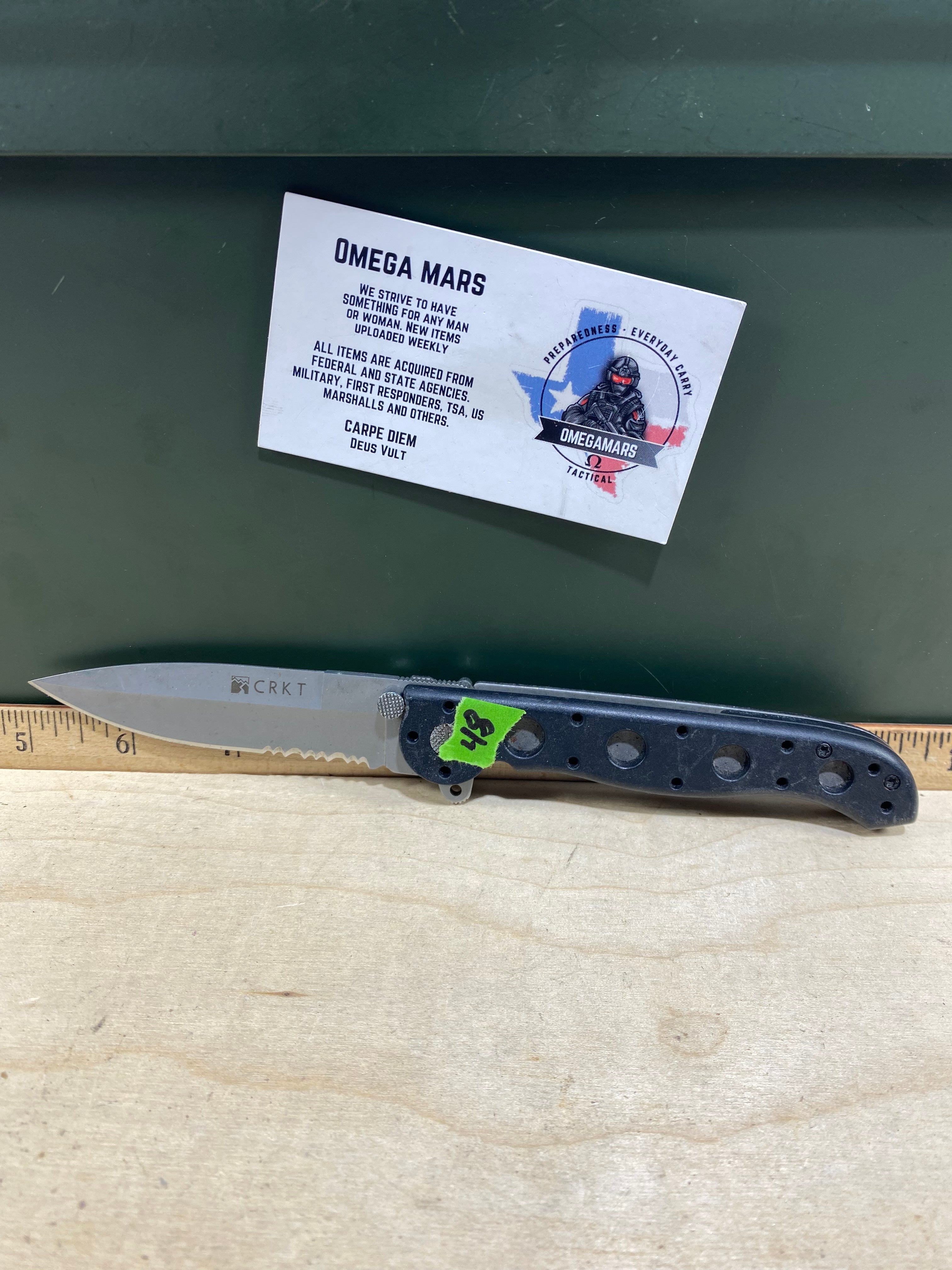 CRKT M16-13Z Carson #48. Light usage. Dirty
