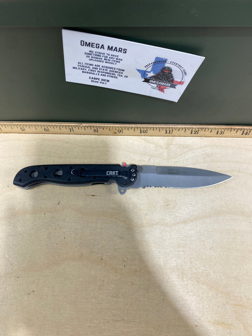 CRKT M16-13Z Carson #49. Light usage.