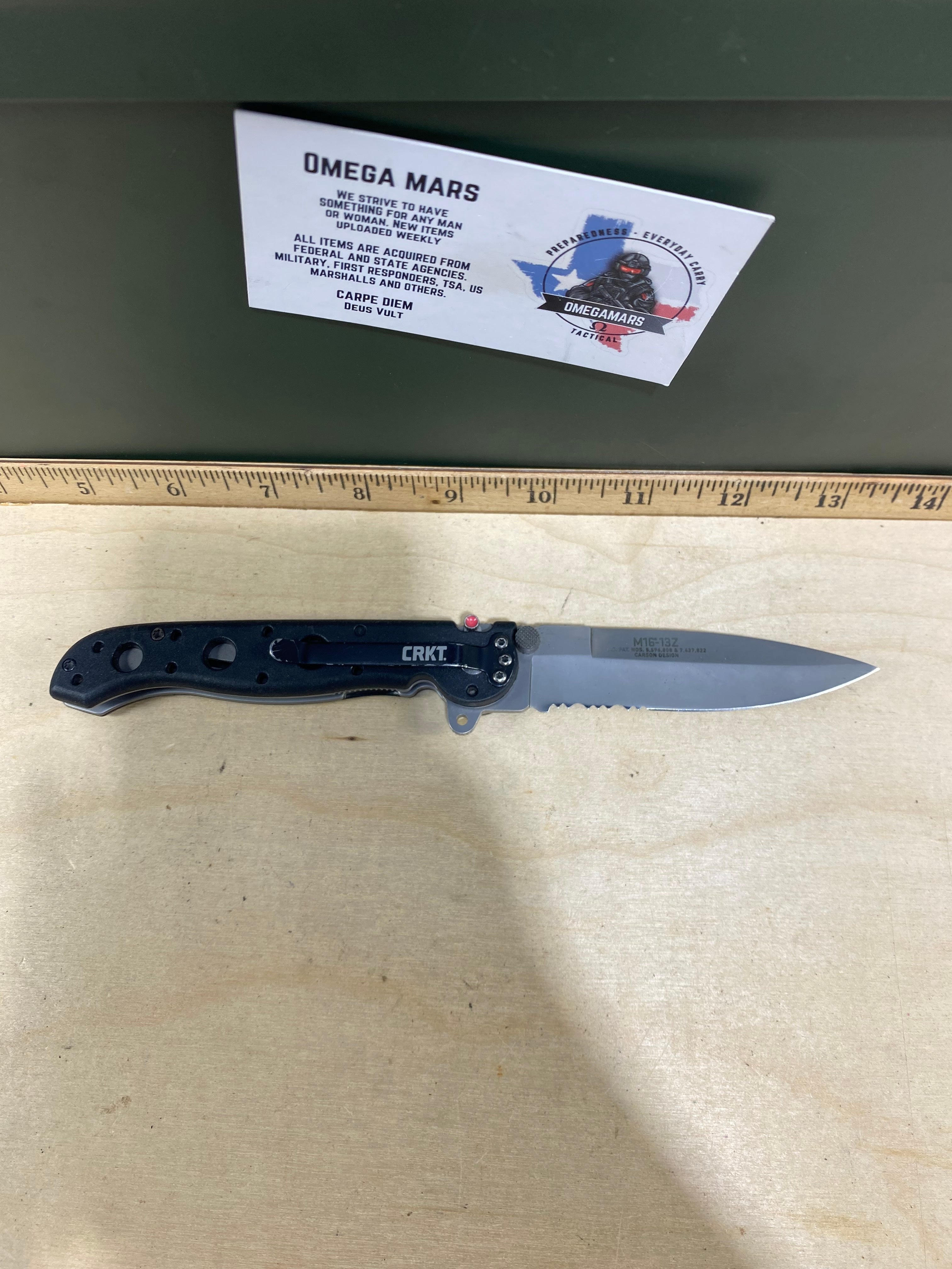 CRKT M16-13Z Carson #49. Light usage.