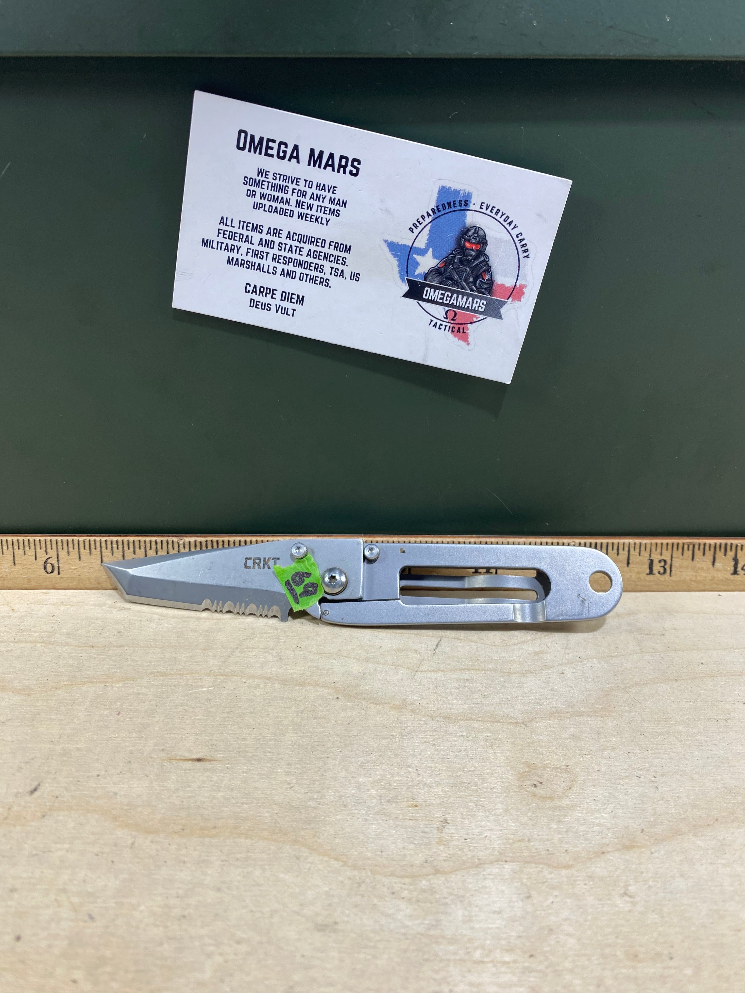 CRKT 5510 Kiss #69. Light usage.