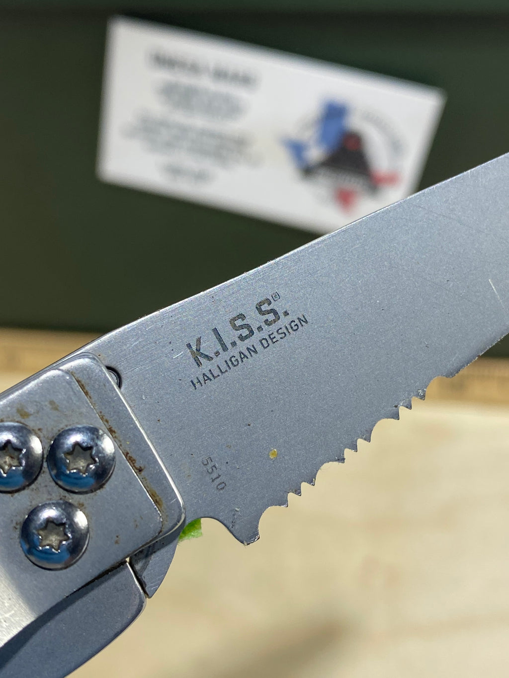 CRKT 5510 Kiss #69. Light usage.