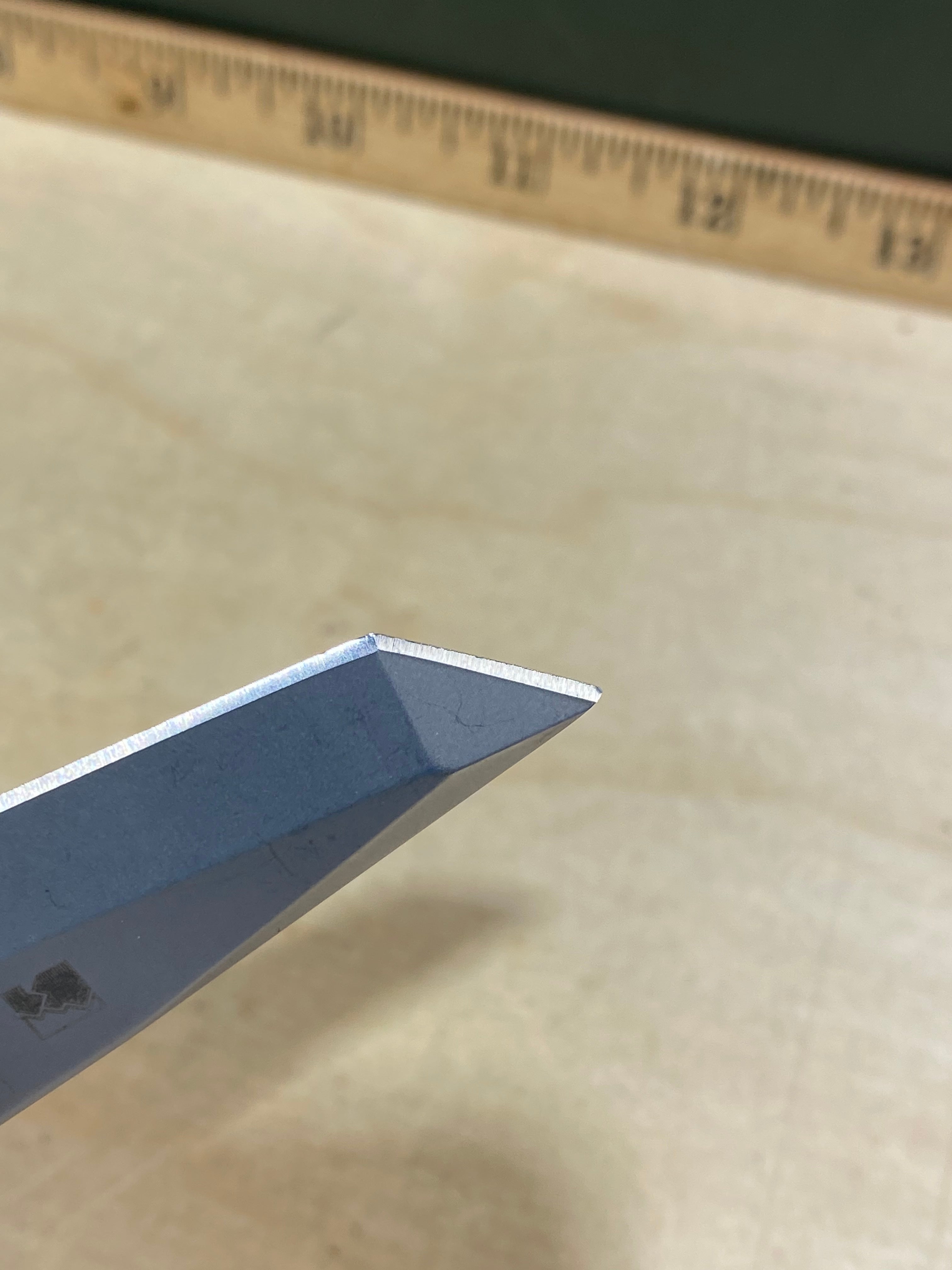 CRKT 5500 Kiss #73. Light usage