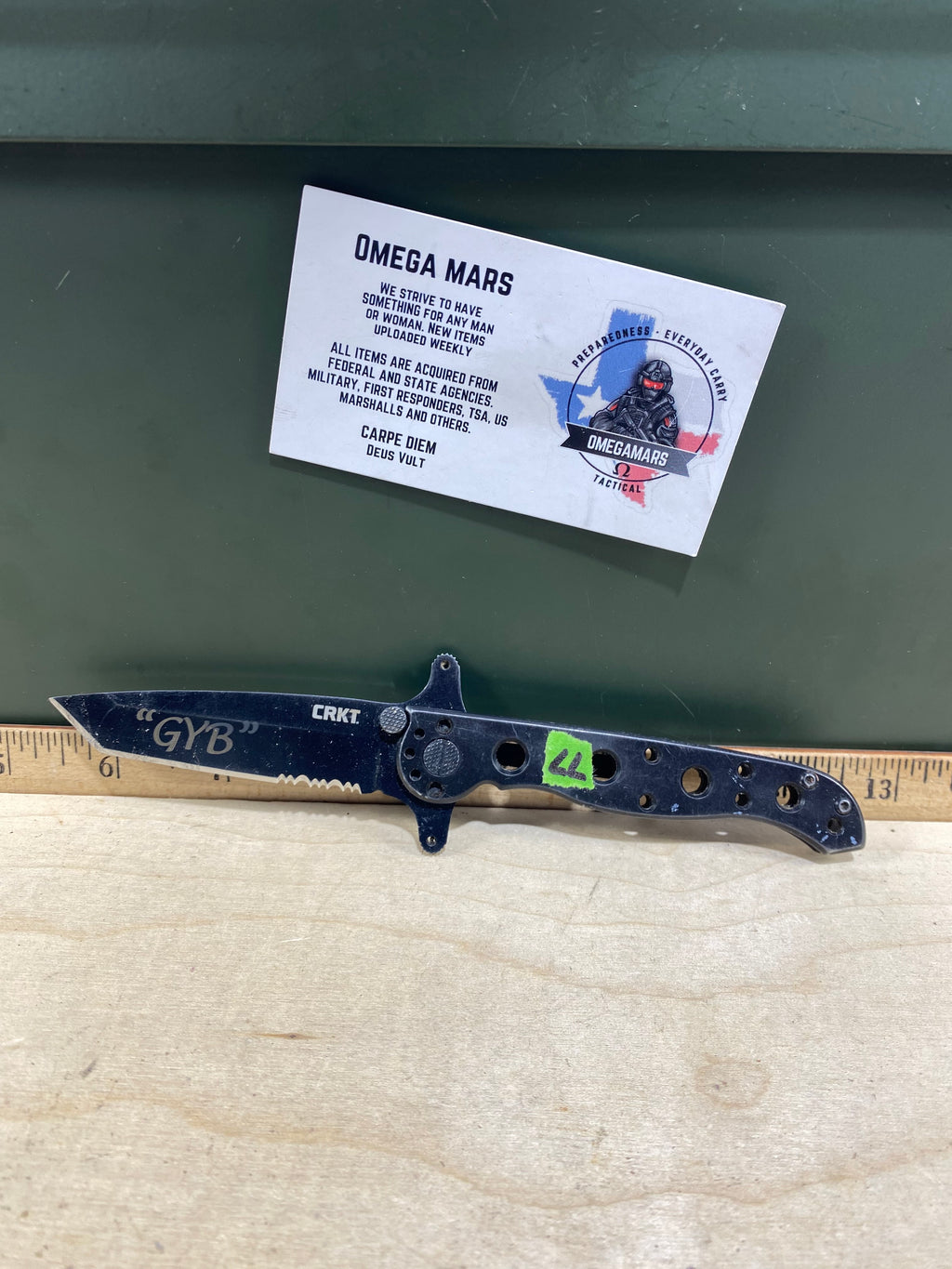 CRKT M16-10KSF #77. Light usage