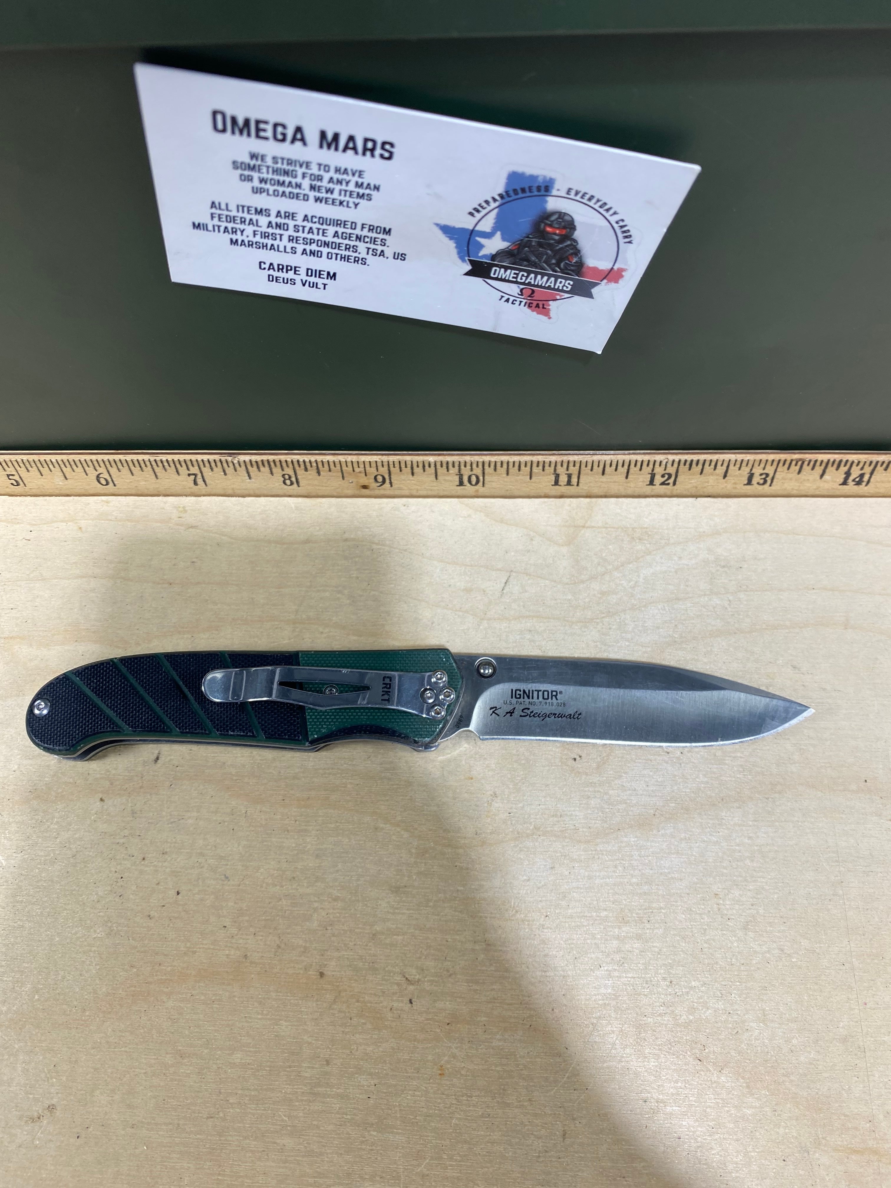 CRKT 6850 Ignitor #85. Light usage. Resharpened