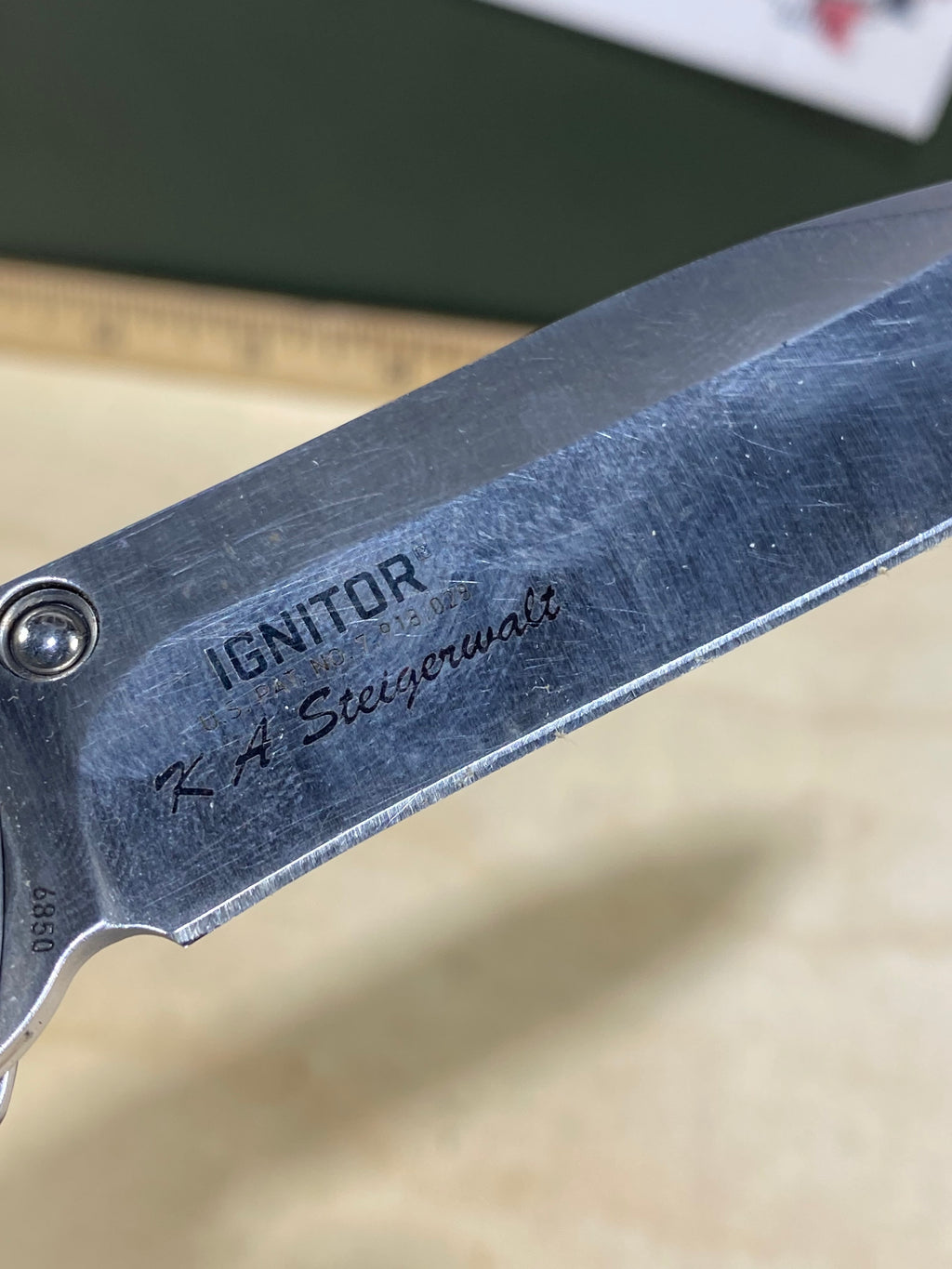 CRKT 6850 Ignitor #85. Light usage. Resharpened