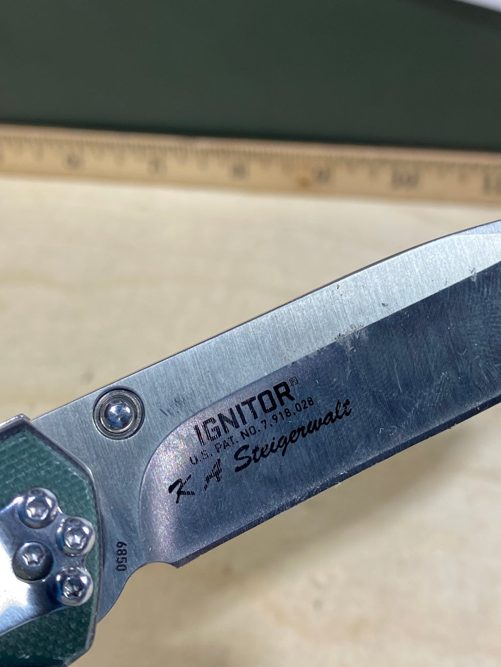 CRKT 6850 Ignitor #86. Light usage.